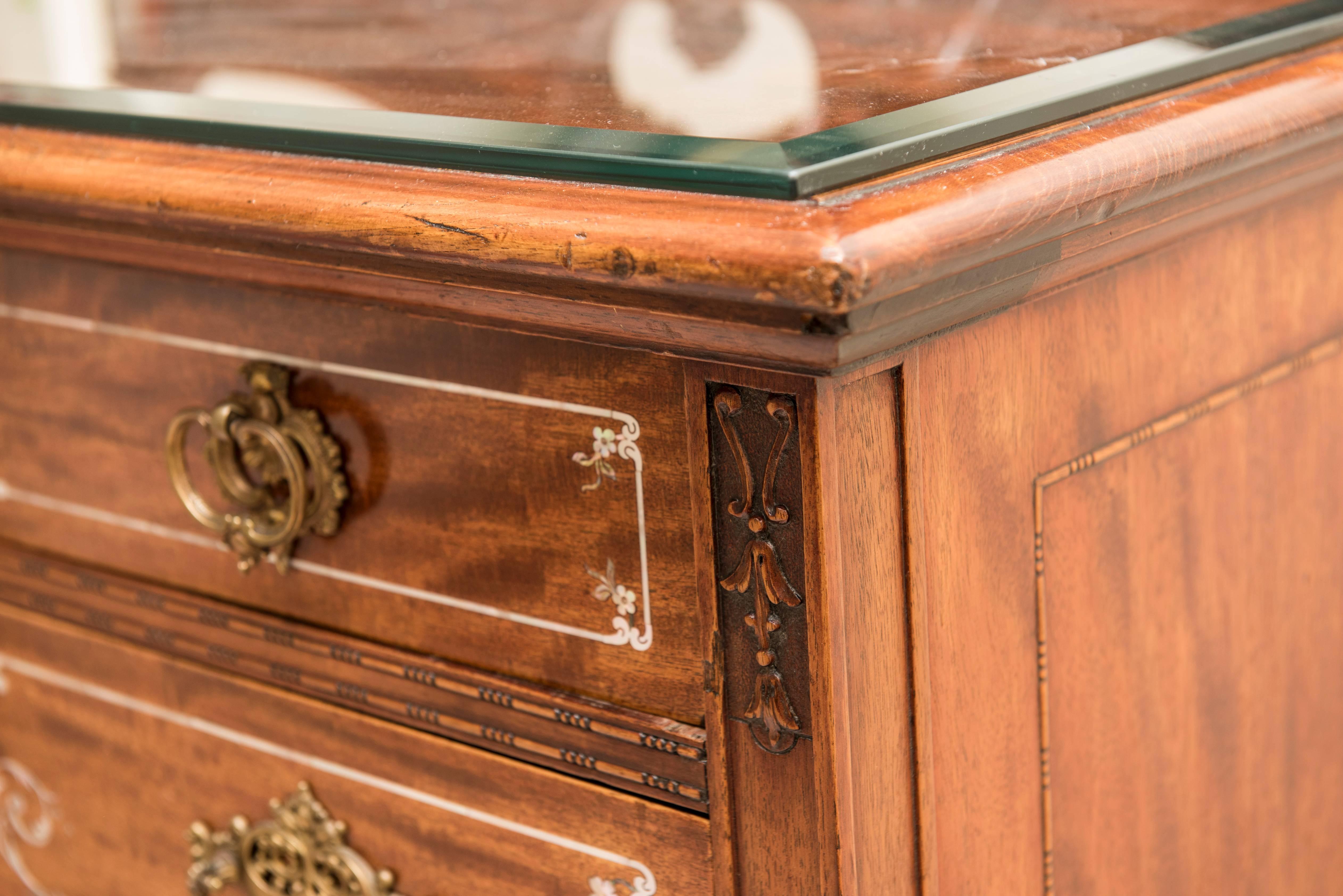 Early 20th Century Mother-of-Pearl Marquetry Dresser