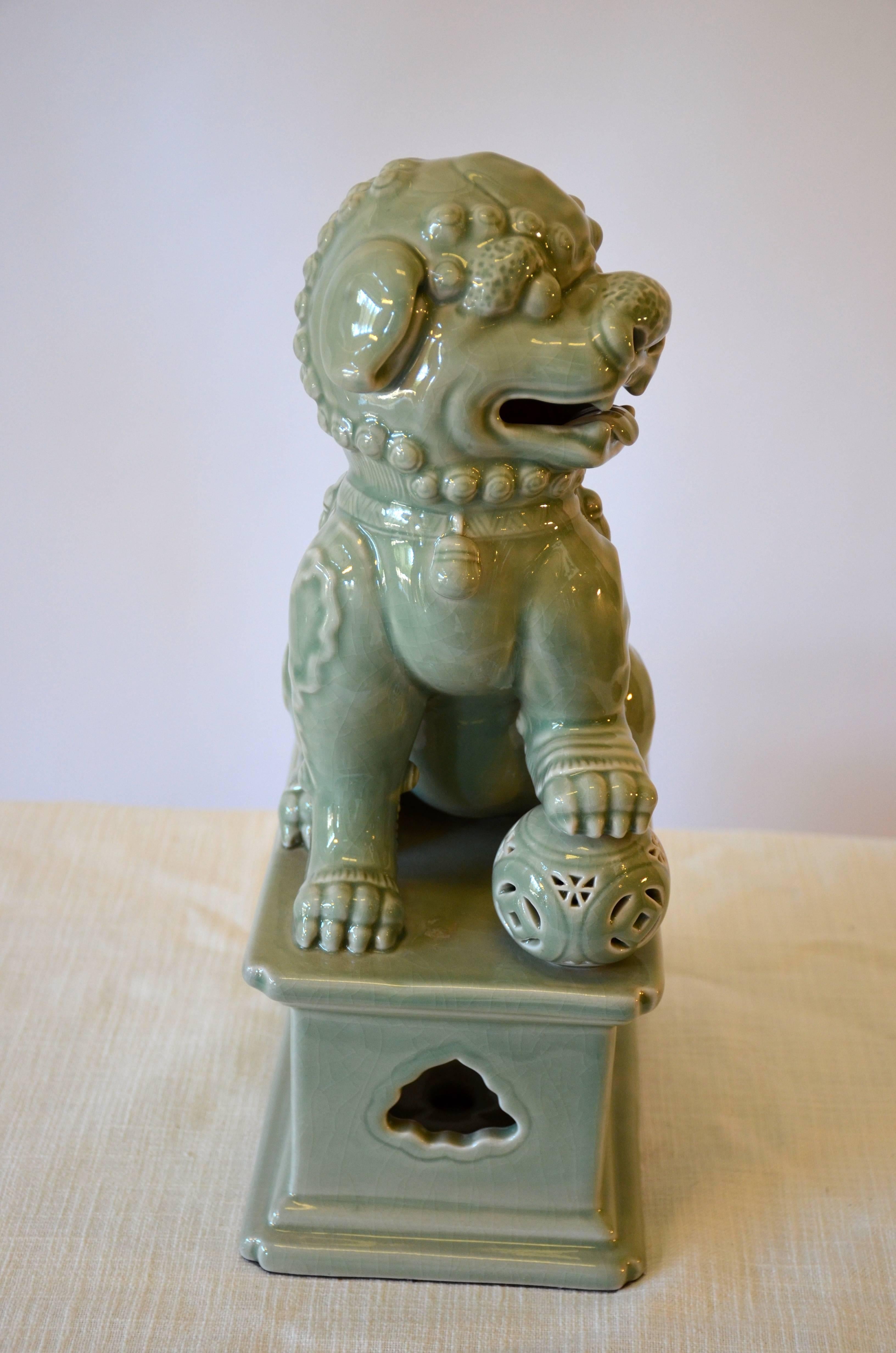 Foo Dog Celadon In Excellent Condition For Sale In Southampton, NY