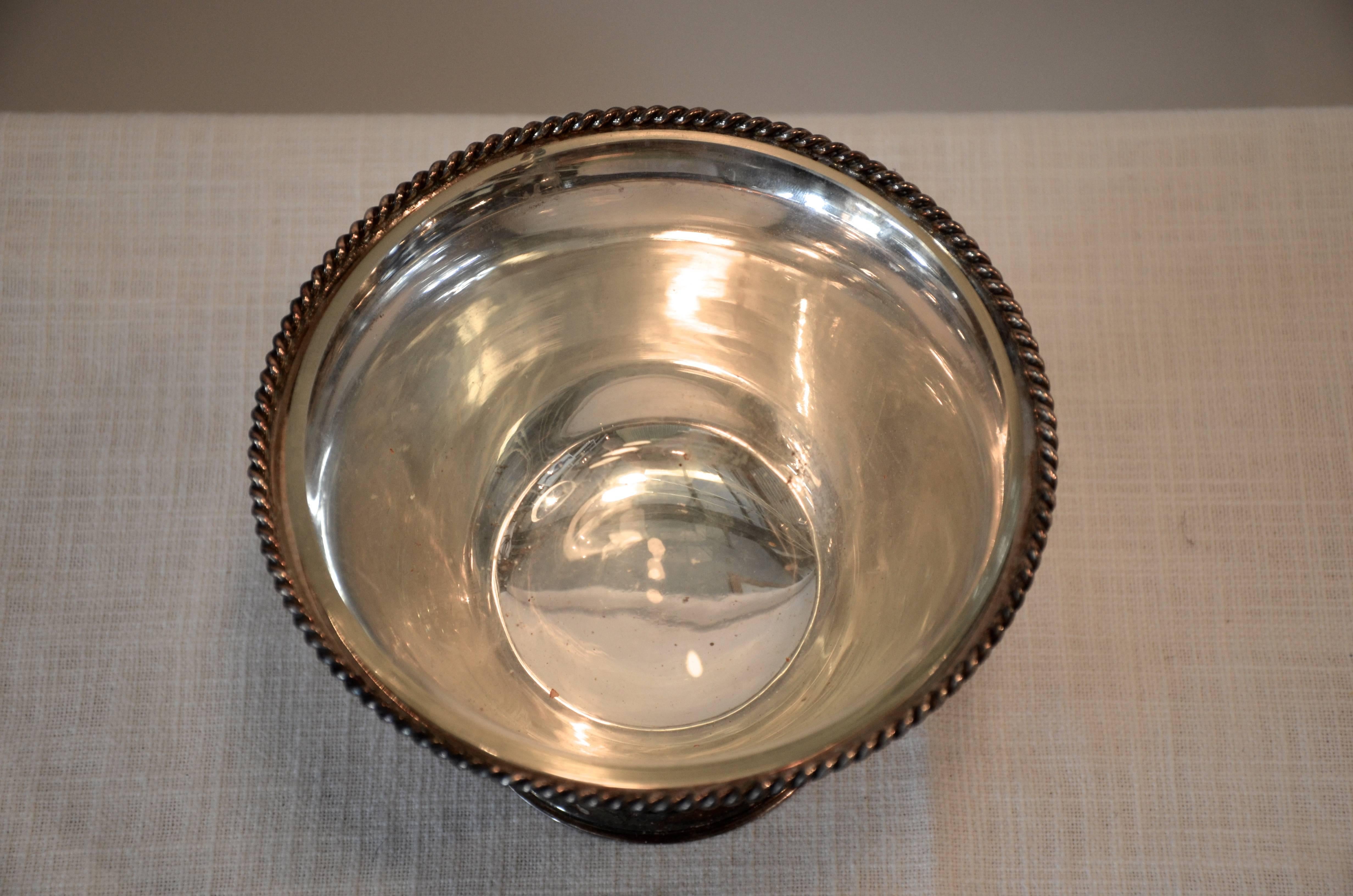 Silver Bowl In Good Condition For Sale In Southampton, NY