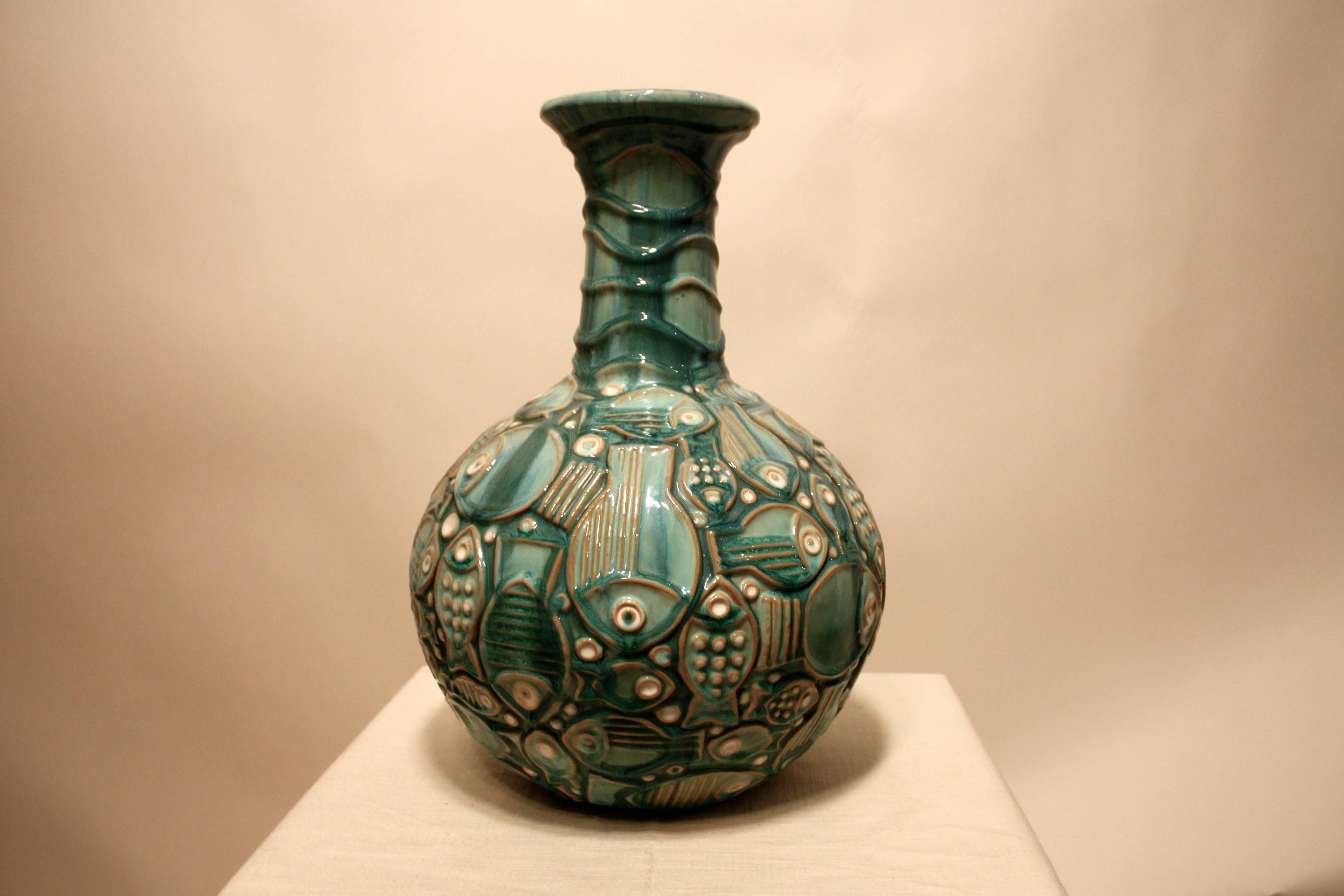 Mediterranean vase. Beautiful accent piece.