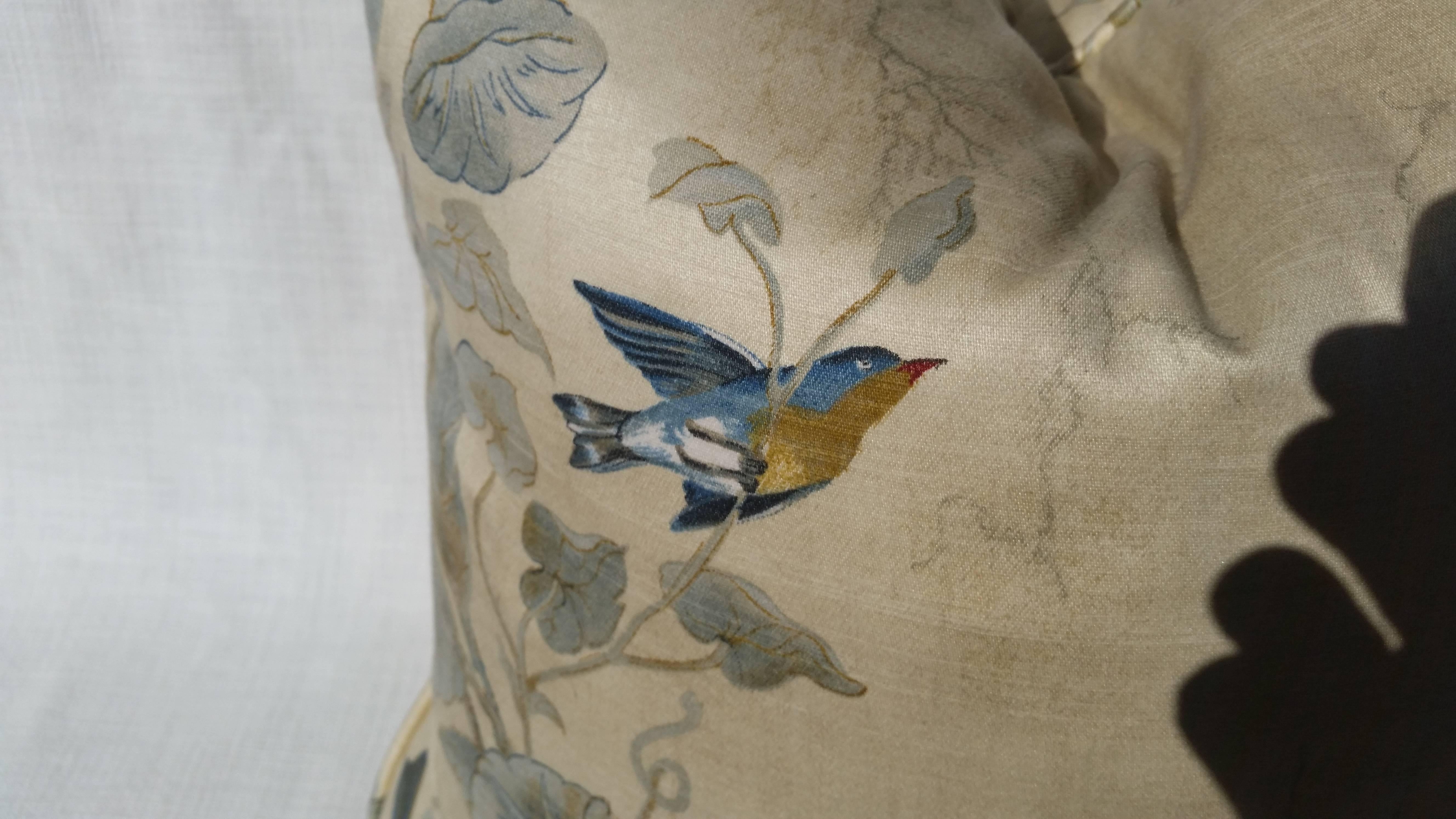 Beautiful Autobon Themed Pillow of the Finest Linen, English 1