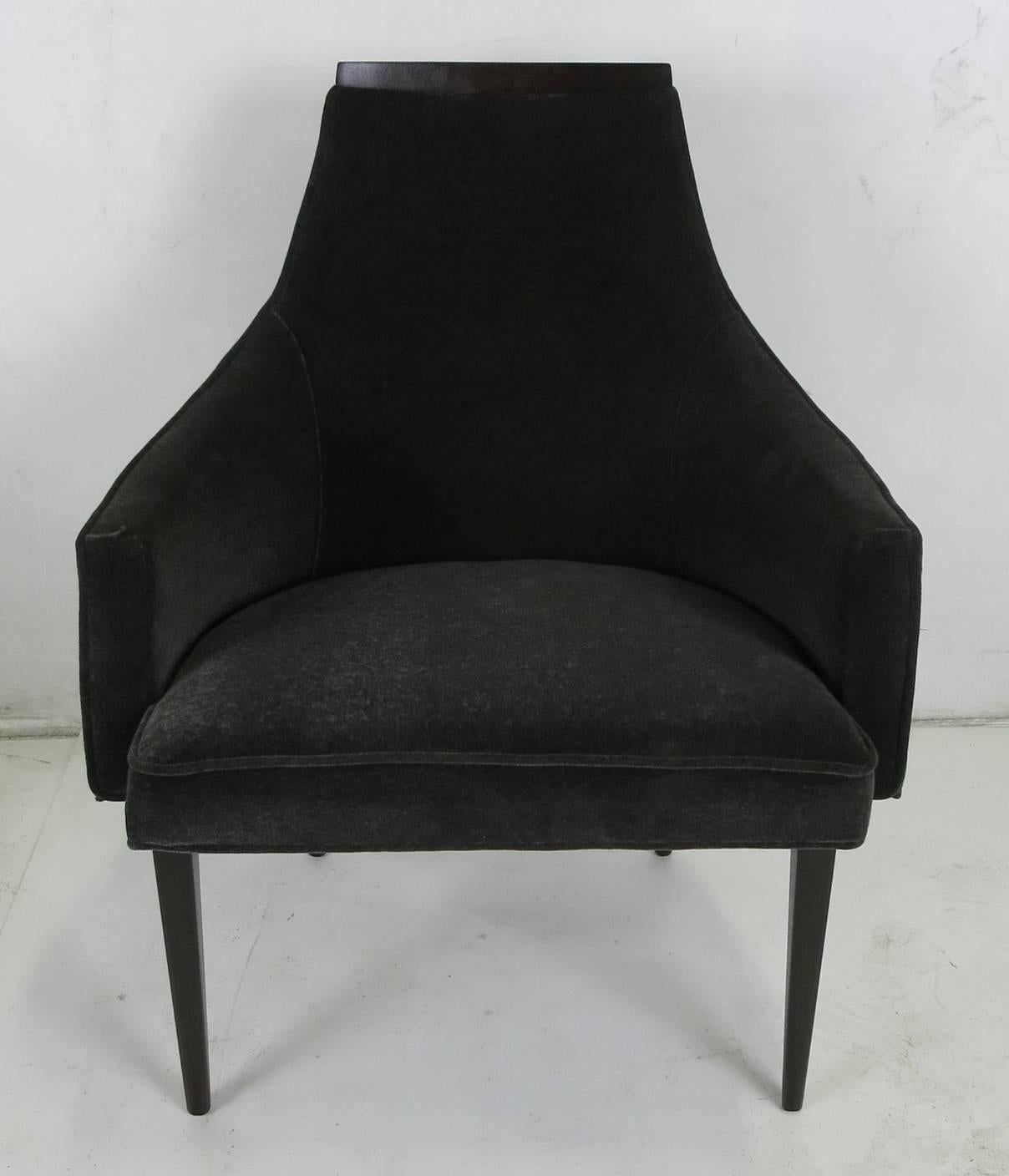 Lounge Chair by Kipp Stewart for Calvin Furniture In Excellent Condition For Sale In Danville, CA