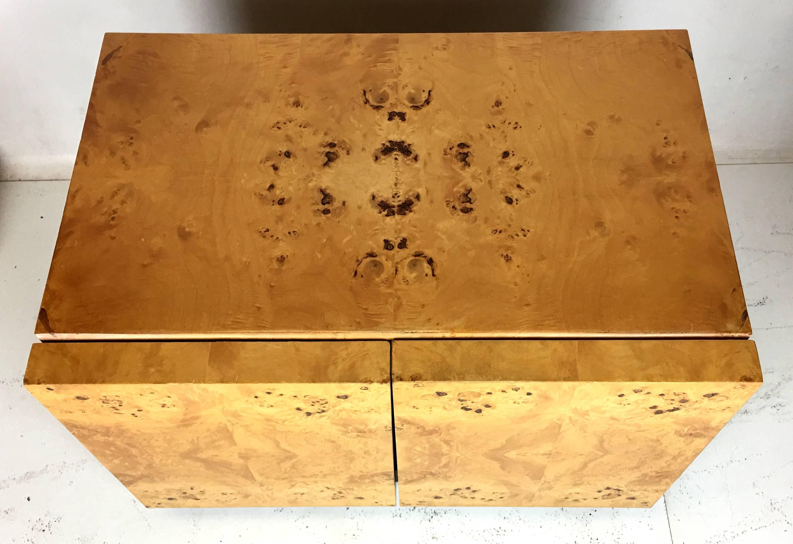 Pair of Olive Burl Nightstands by Lane, in the style of Milo Baughman 1