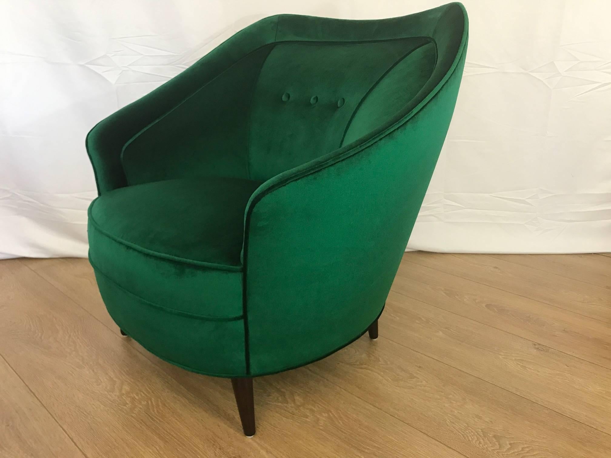Mid-Century Modern  Pair of Italian Lounge Chairs Gio Ponti style
