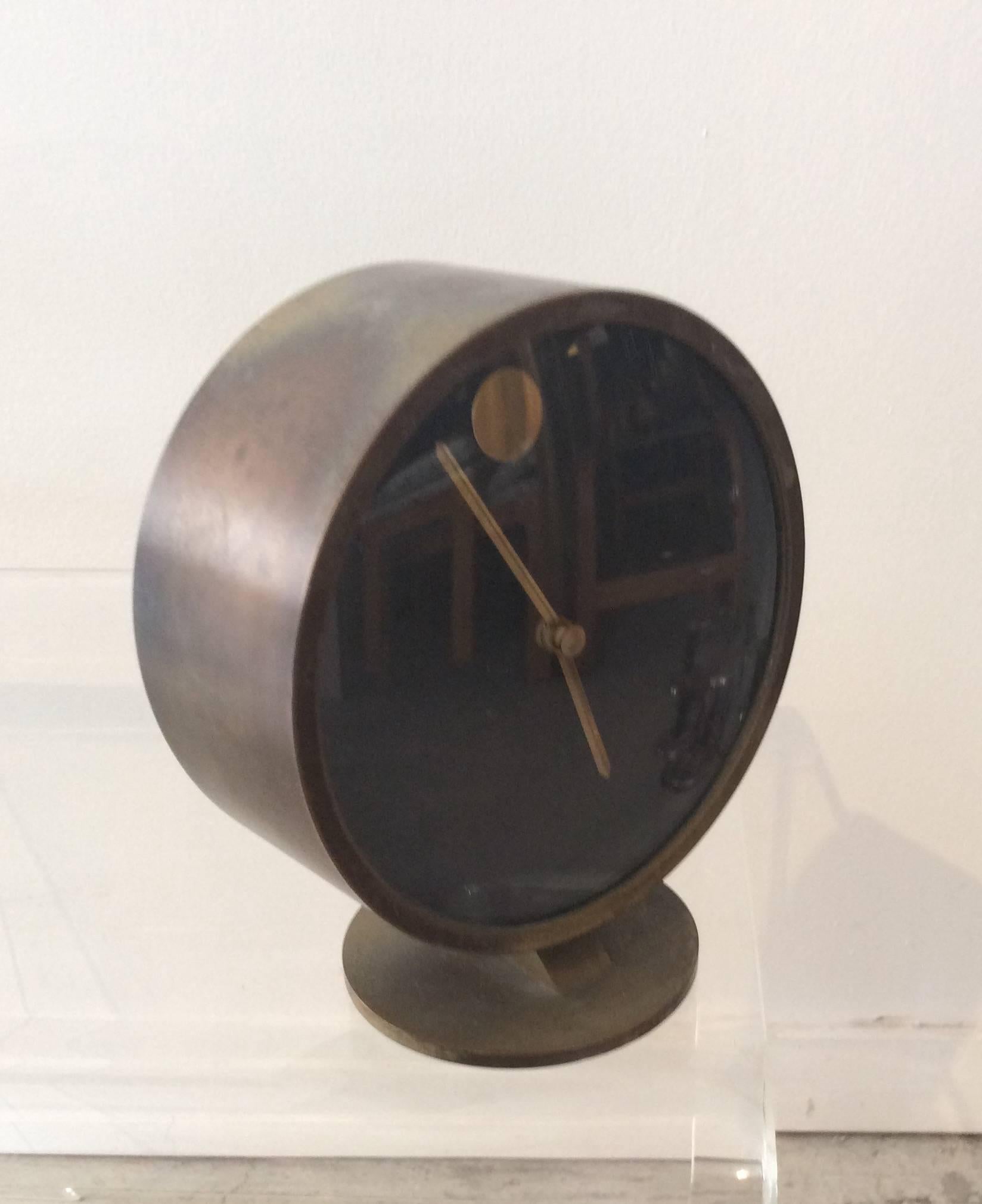 American Mid-Century Modern Nathan George Horwitt Howard Miller Nelson Style Brass Clock For Sale
