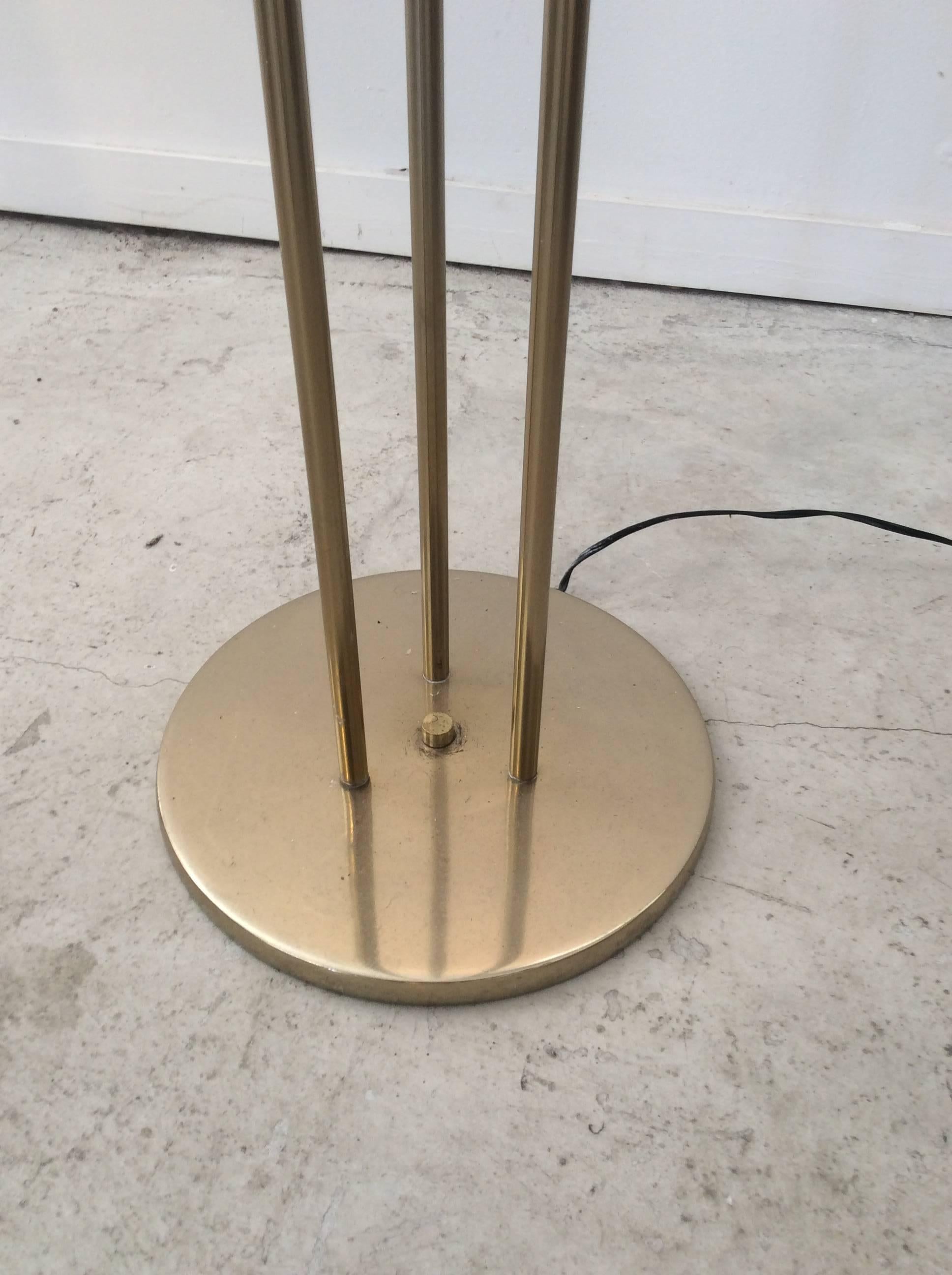 American Mid-Century Modern Hollis Jones Style Brass or Lucite Sculptural Floor Lamp For Sale