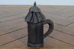 Farol Barroco Italiano de Tole, Latón y Asas de Cuero, Siglo XVI-XVII