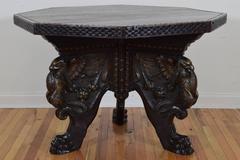 Italian Renaissance Walnut Octagonal Center Table, Tuscany, Late 16th Century