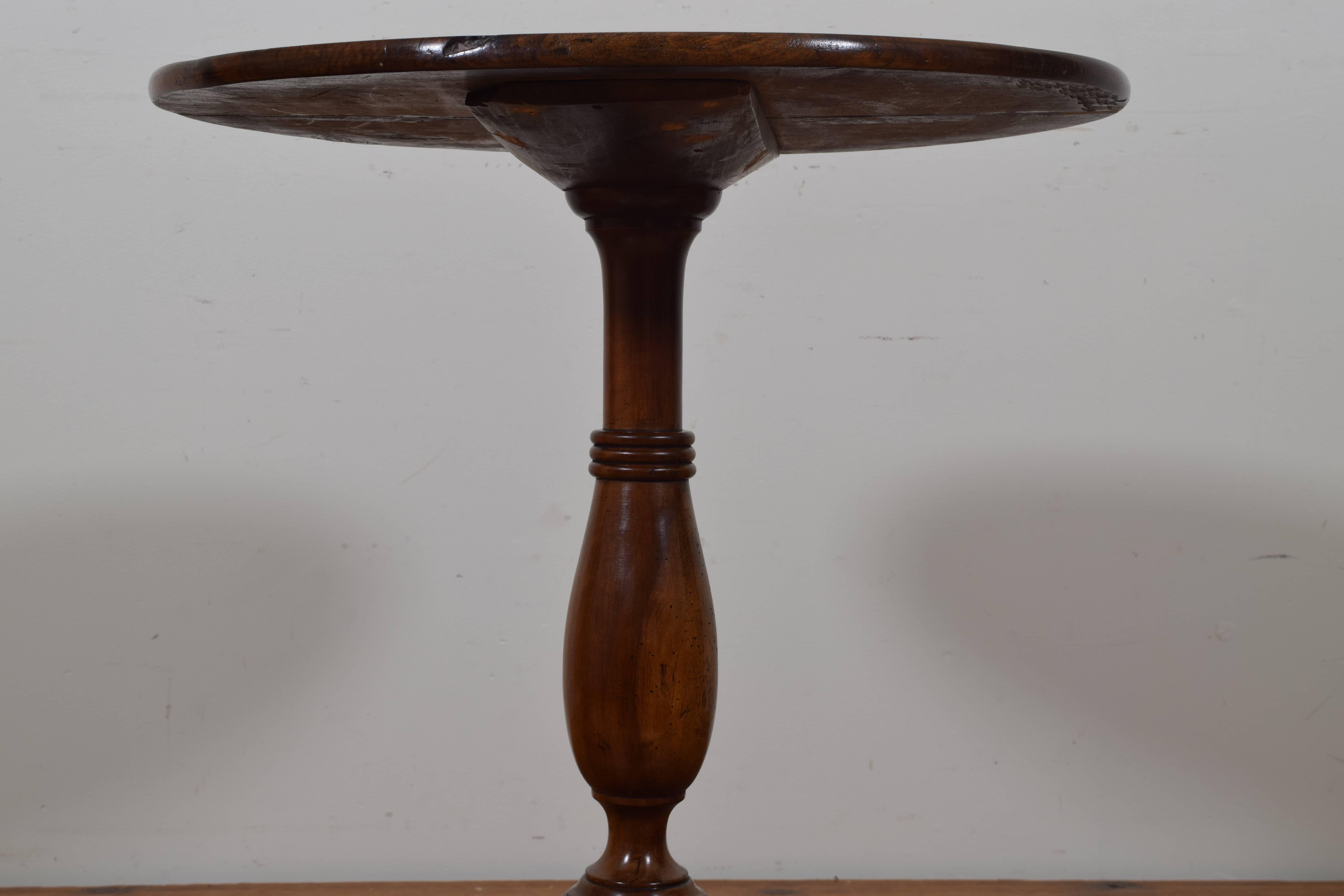 French Louis Philippe Walnut Pedestal Table, Inlaid Top, circa 1840 2