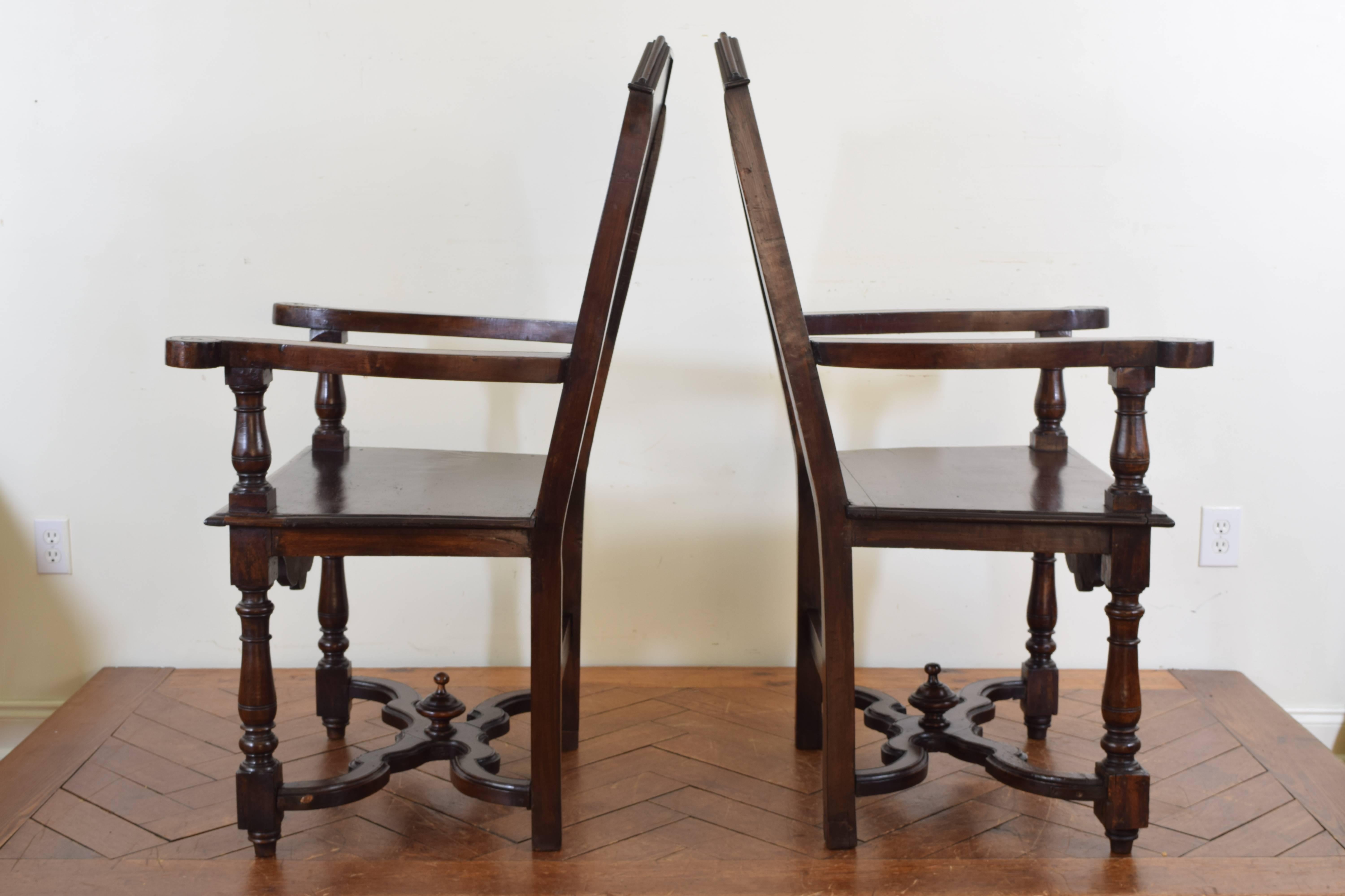 Pair of Italian Baroque Walnut & Inlaid Turned Wood Armchairs, 17th-18th Century In Excellent Condition In Atlanta, GA