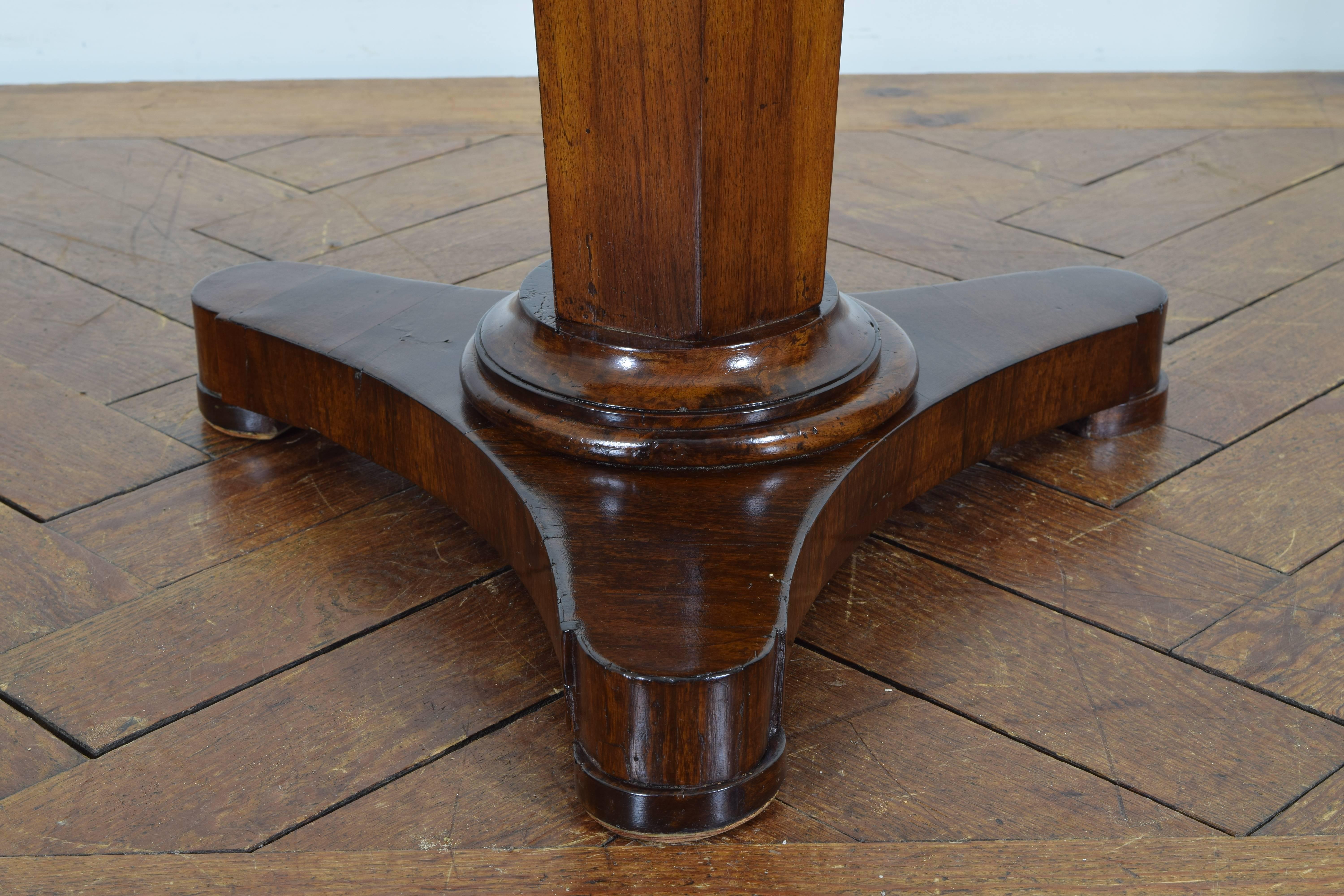 Italian Late Neoclassical Period Mahogany One-Drawer Center Table, 19th Century 2