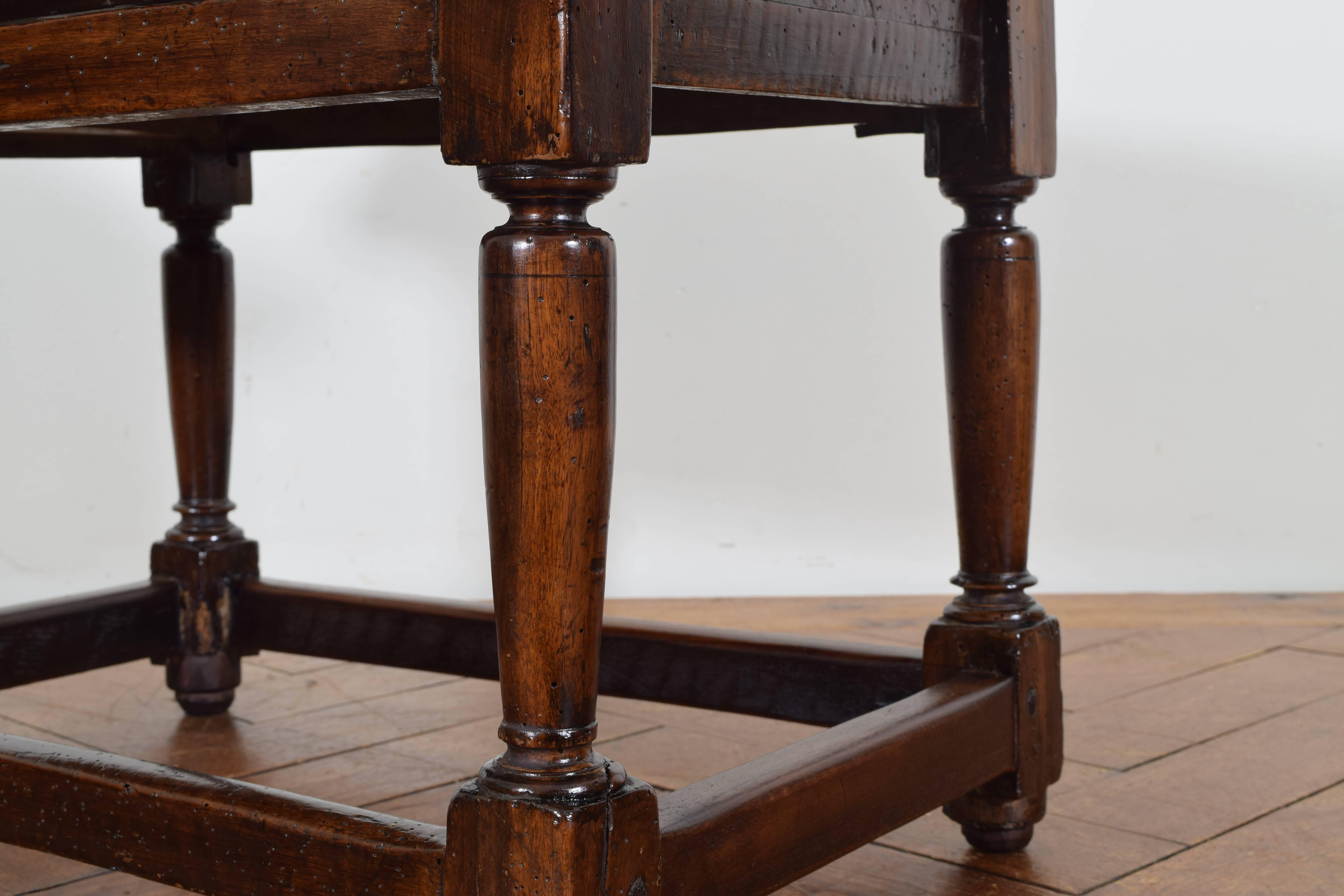 Spanish Louis XIII Low Walnut One Drawer Table, First Quarter of 18th Century 4