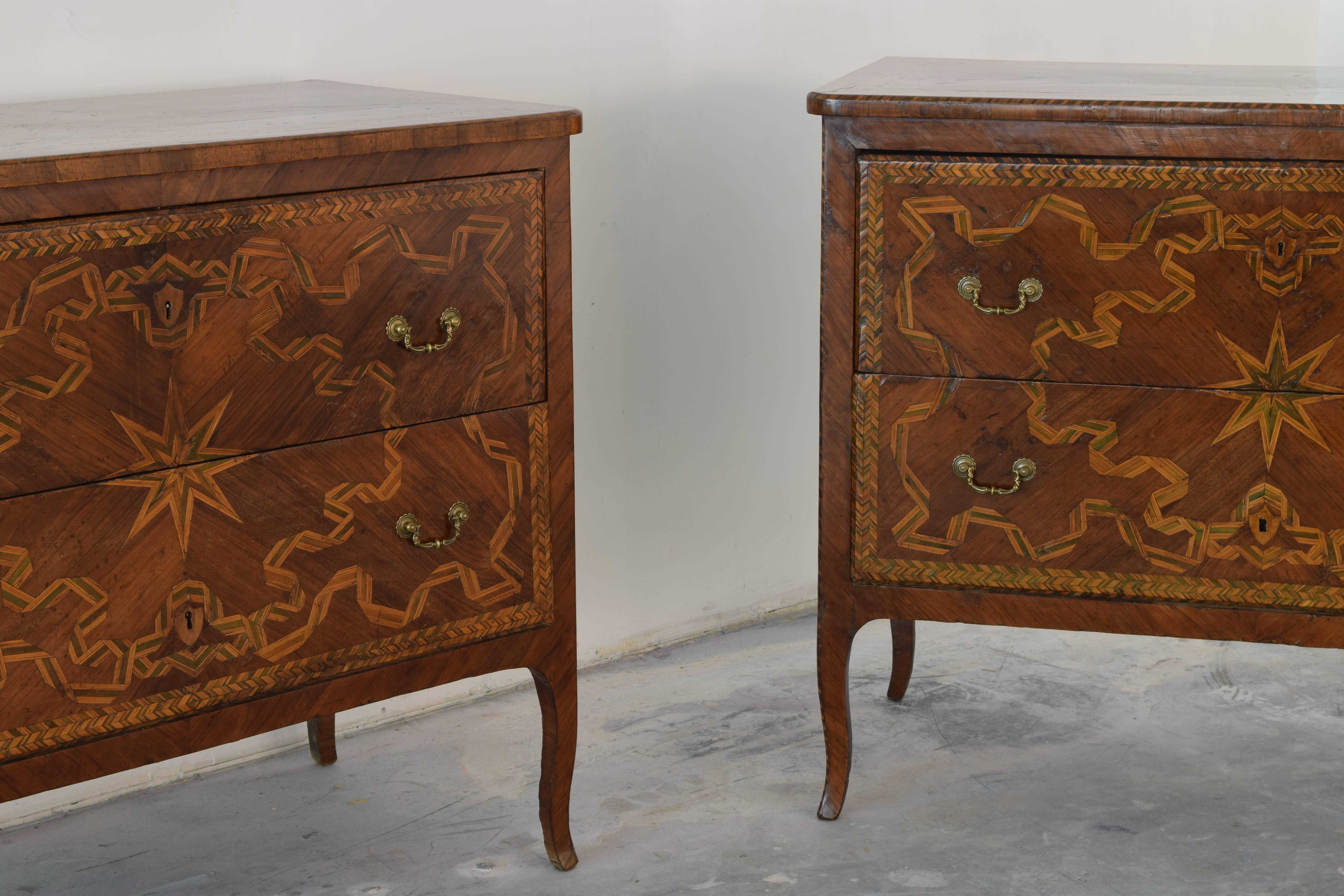 Extraordinary Pair of Italian Walnut & Pearwood Marquetry Two-Drawer Commodes In Excellent Condition In Atlanta, GA