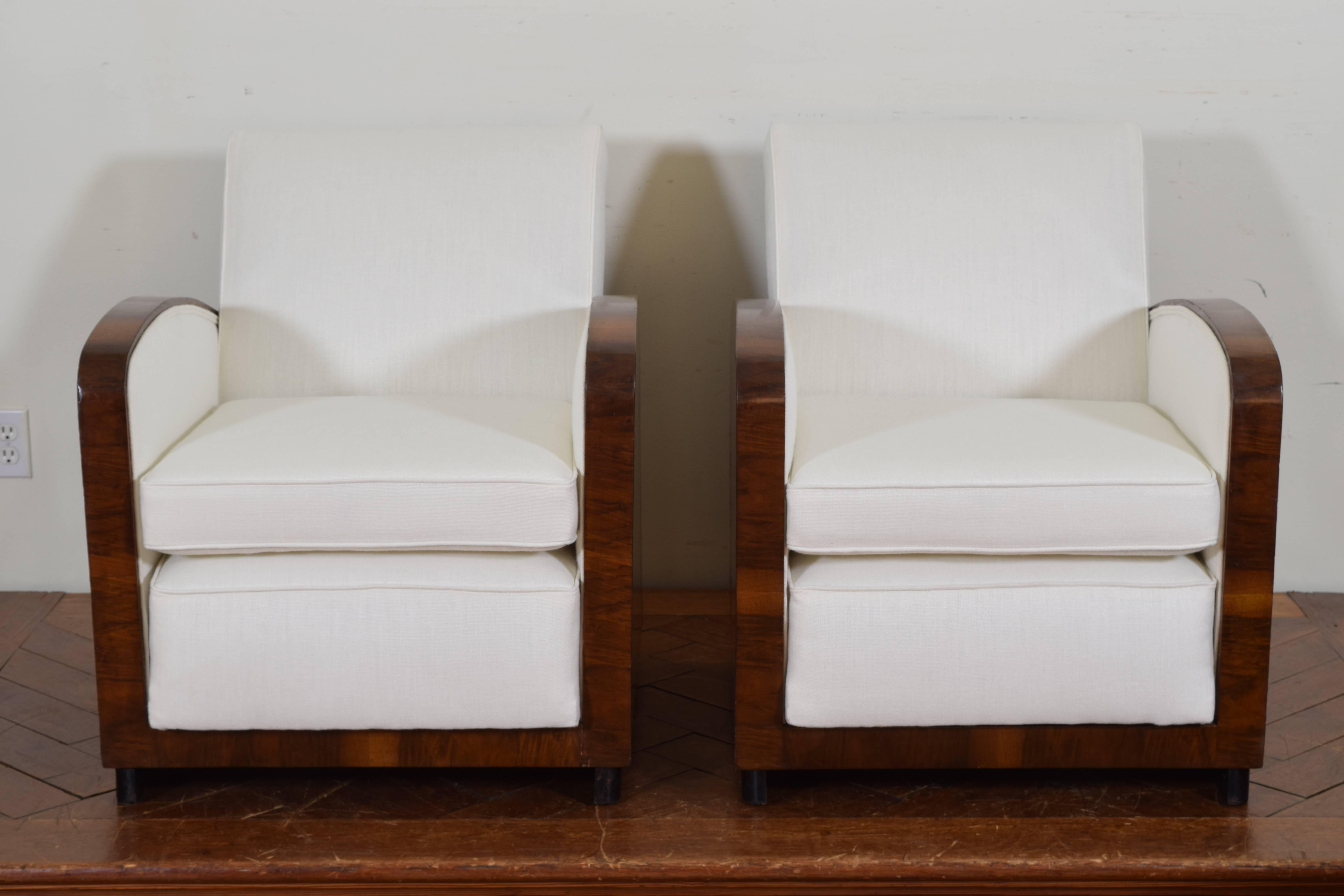 Pair of Italian Art Deco Walnut Veneer and Upholstered Club Chairs, 20th Century In Excellent Condition In Atlanta, GA