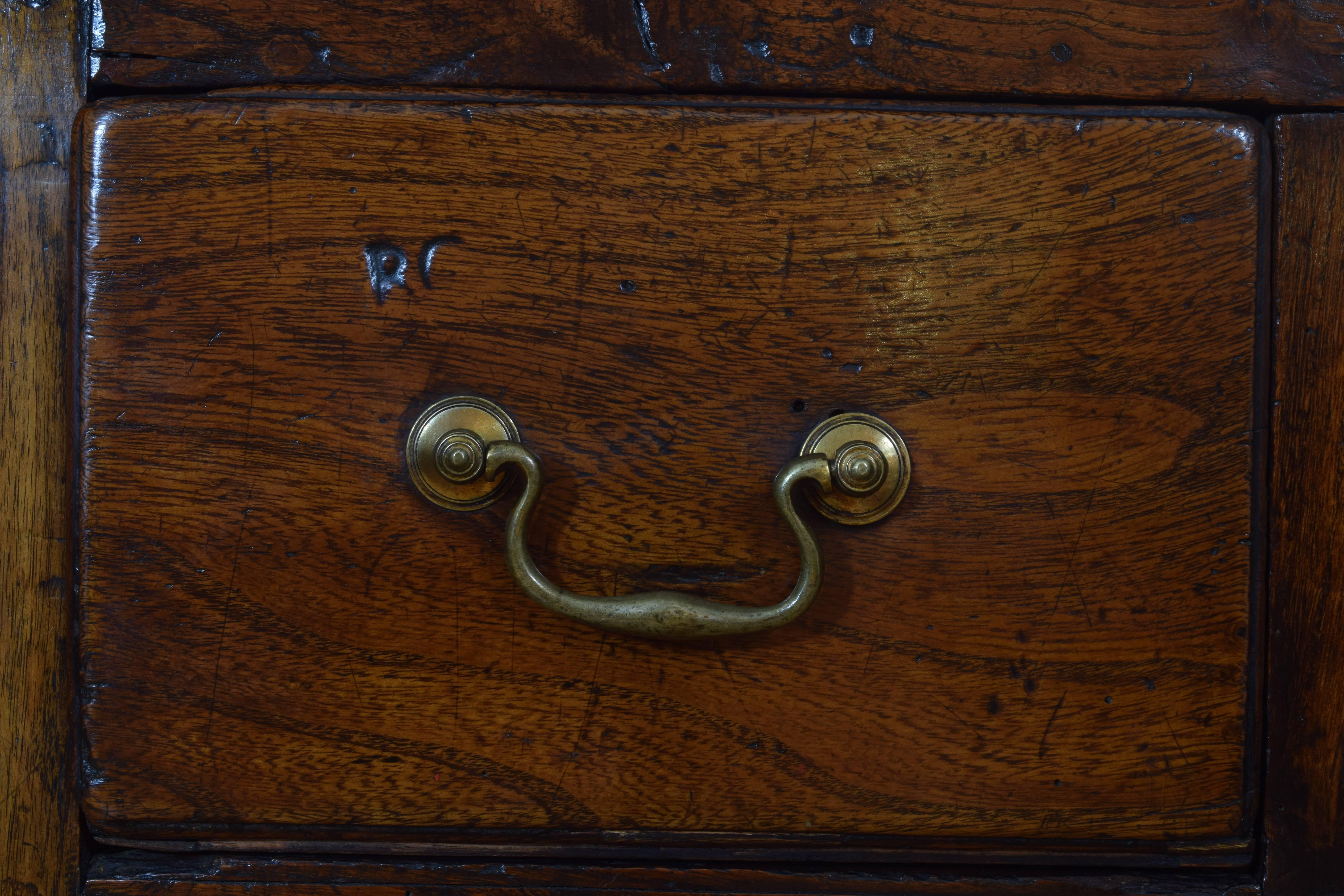 English, Georgian, Oak Serving Table, Late 18th Century 1