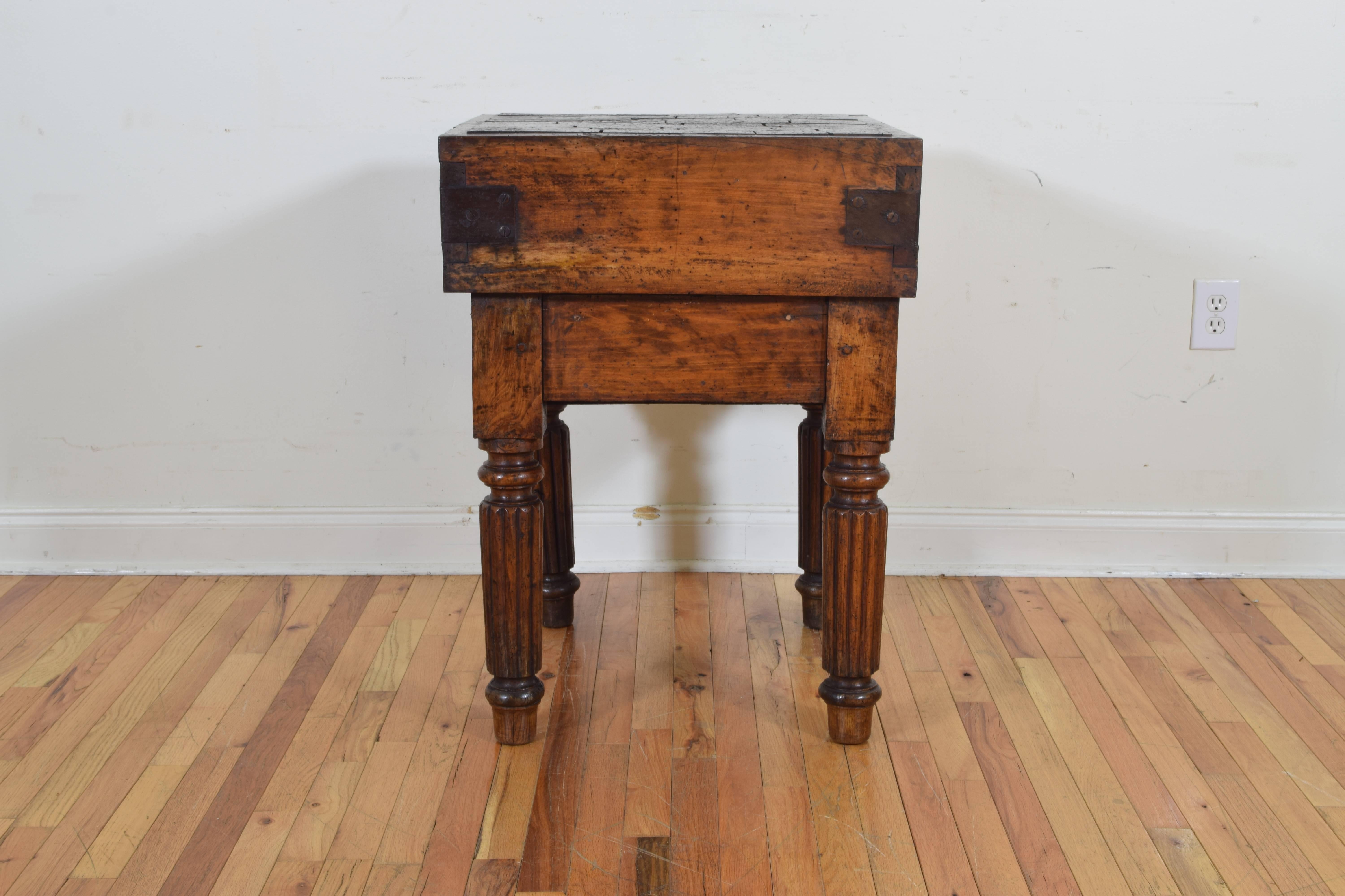 French Louis Philippe Period Chopping Block with Drawer and Origin Plaque In Excellent Condition In Atlanta, GA