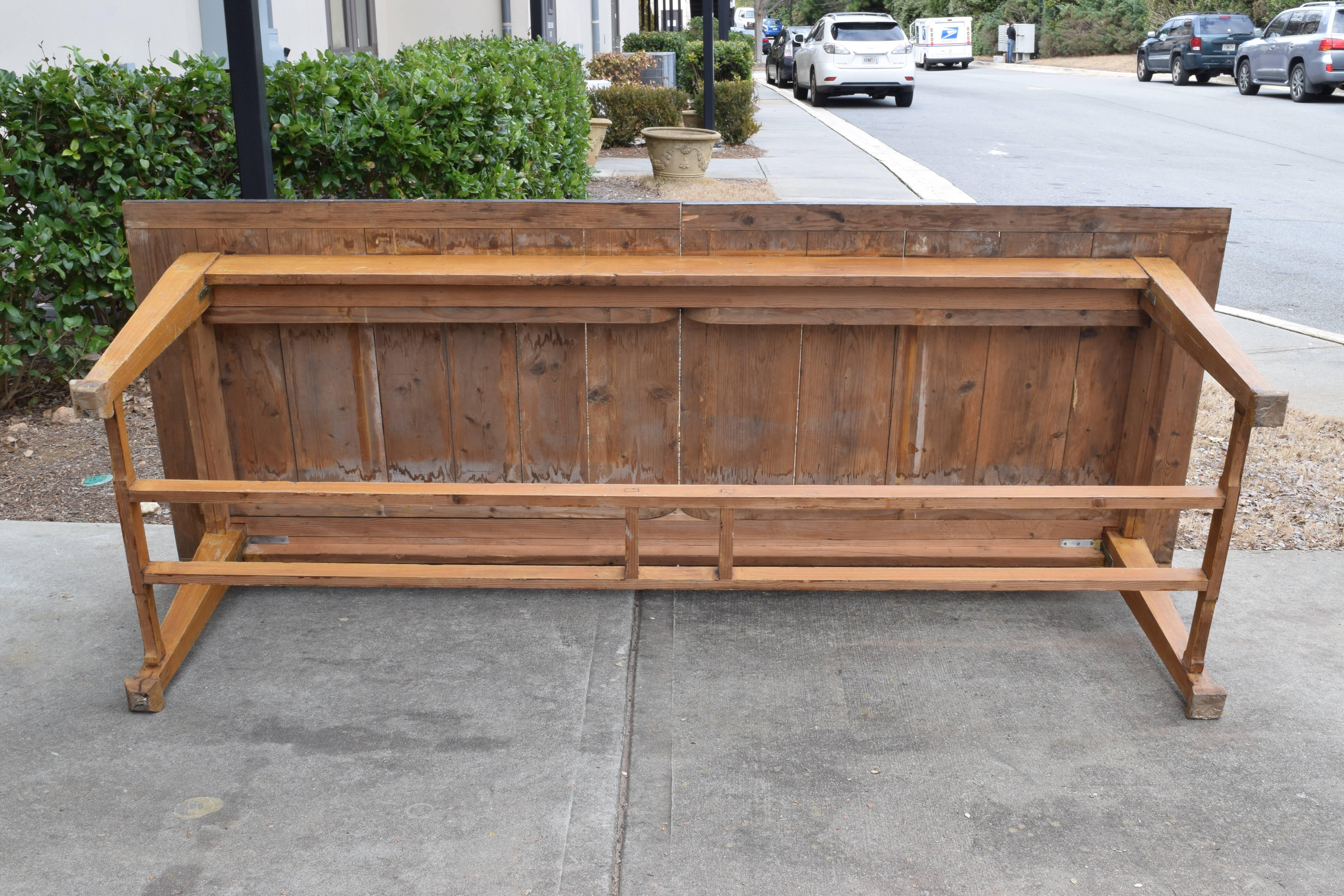 Large Arts and Crafts Style Painted & Ebonized Pinewood Dining Table, circa 1920 2