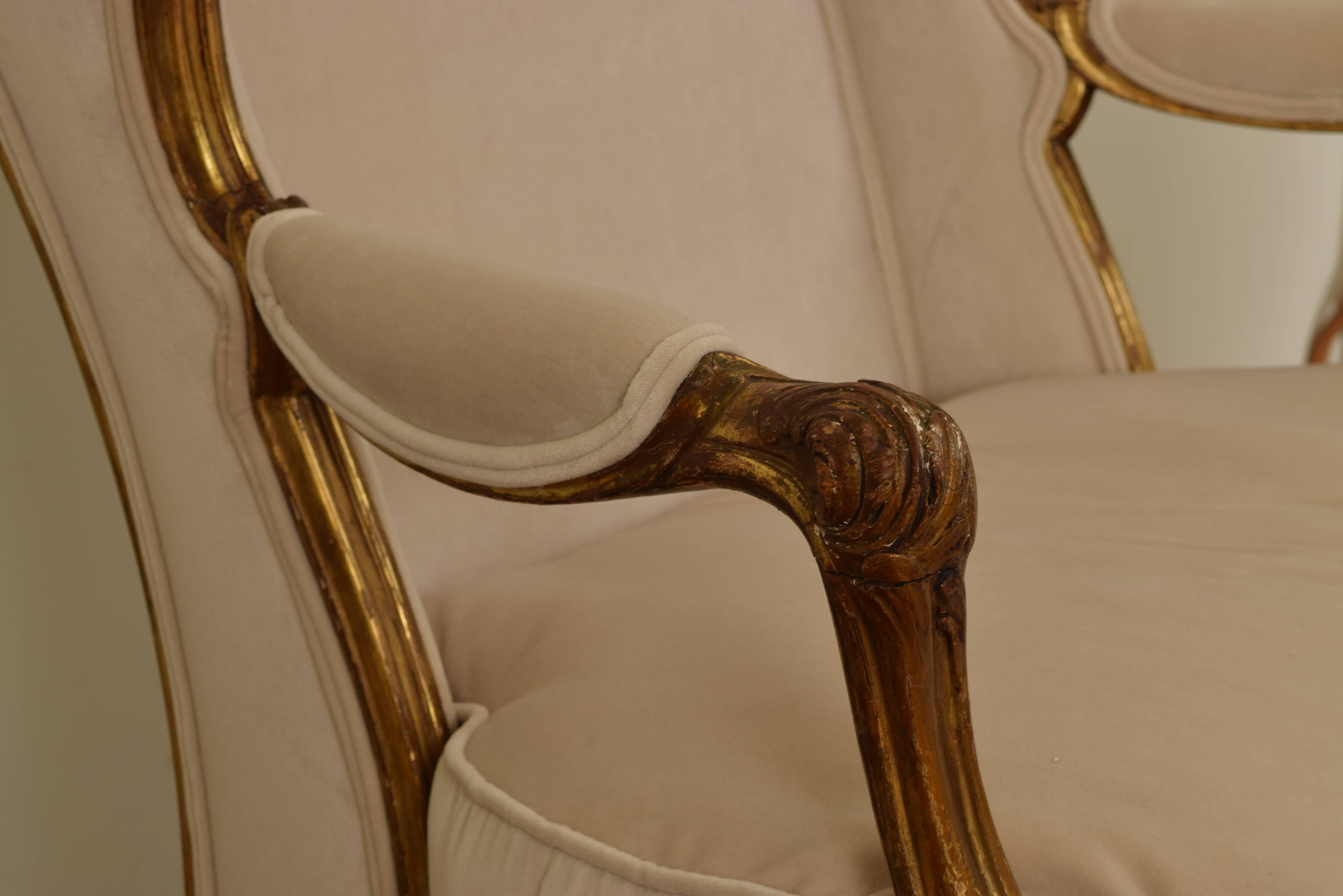 French Mid-19th Century Carved Giltwood and Upholstered Bergere 2
