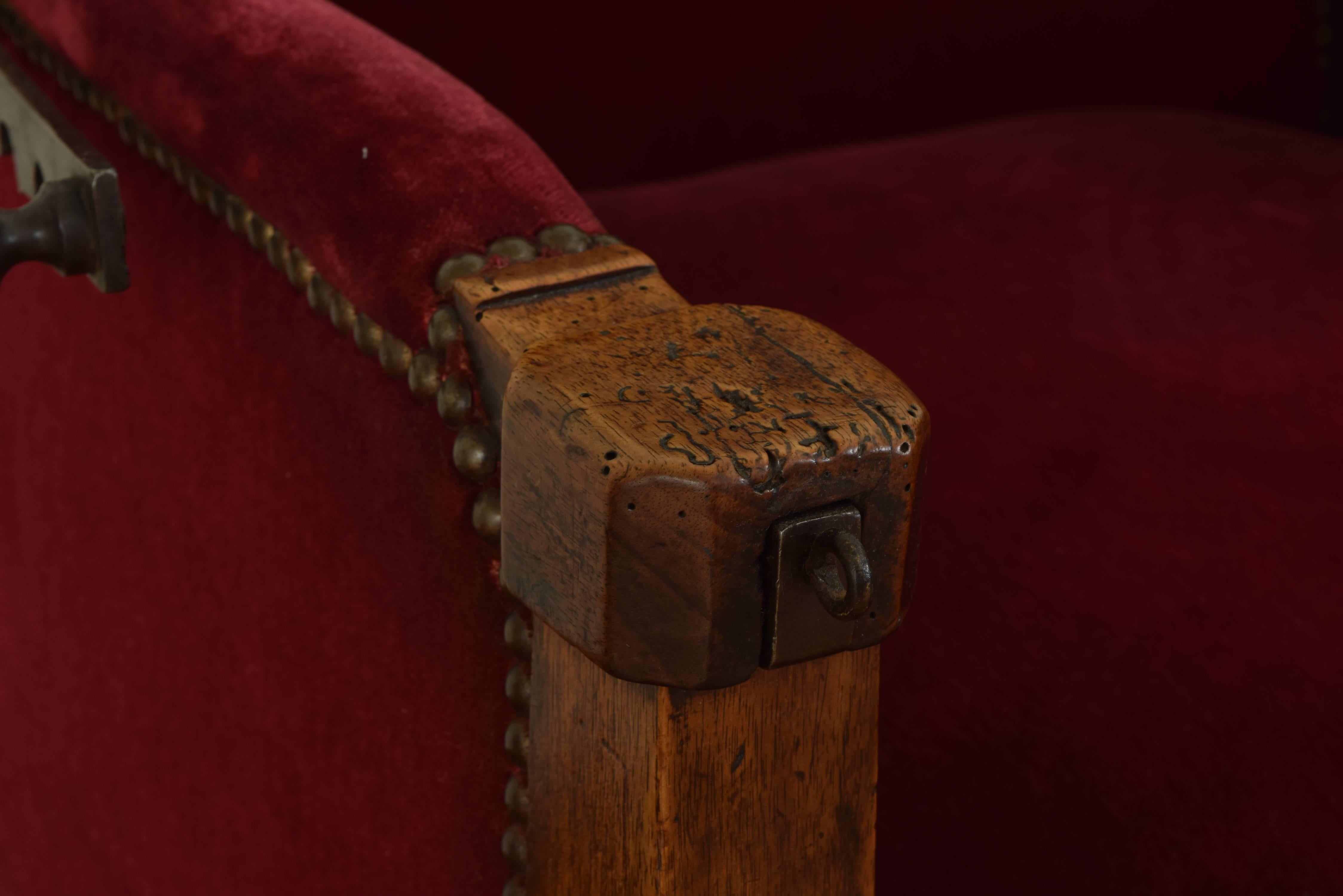 French Walnut and Upholstered 19th Century Reclining Bergere 1