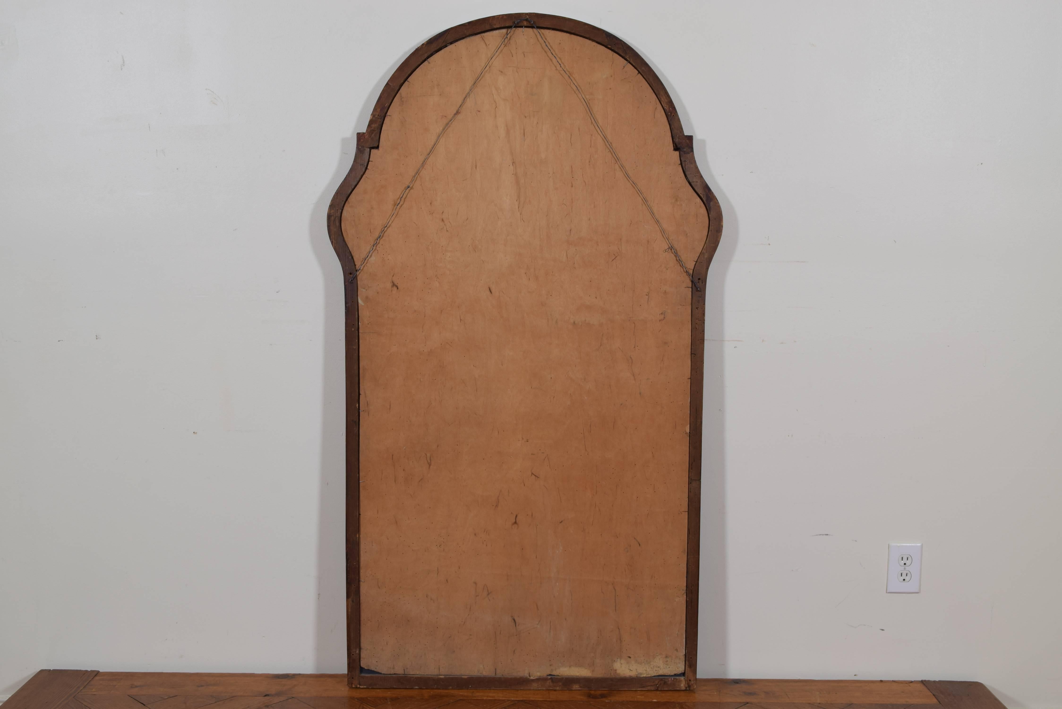 Italian Walnut and Giltwood Queen Anne Style Mirror, 19th Century 2