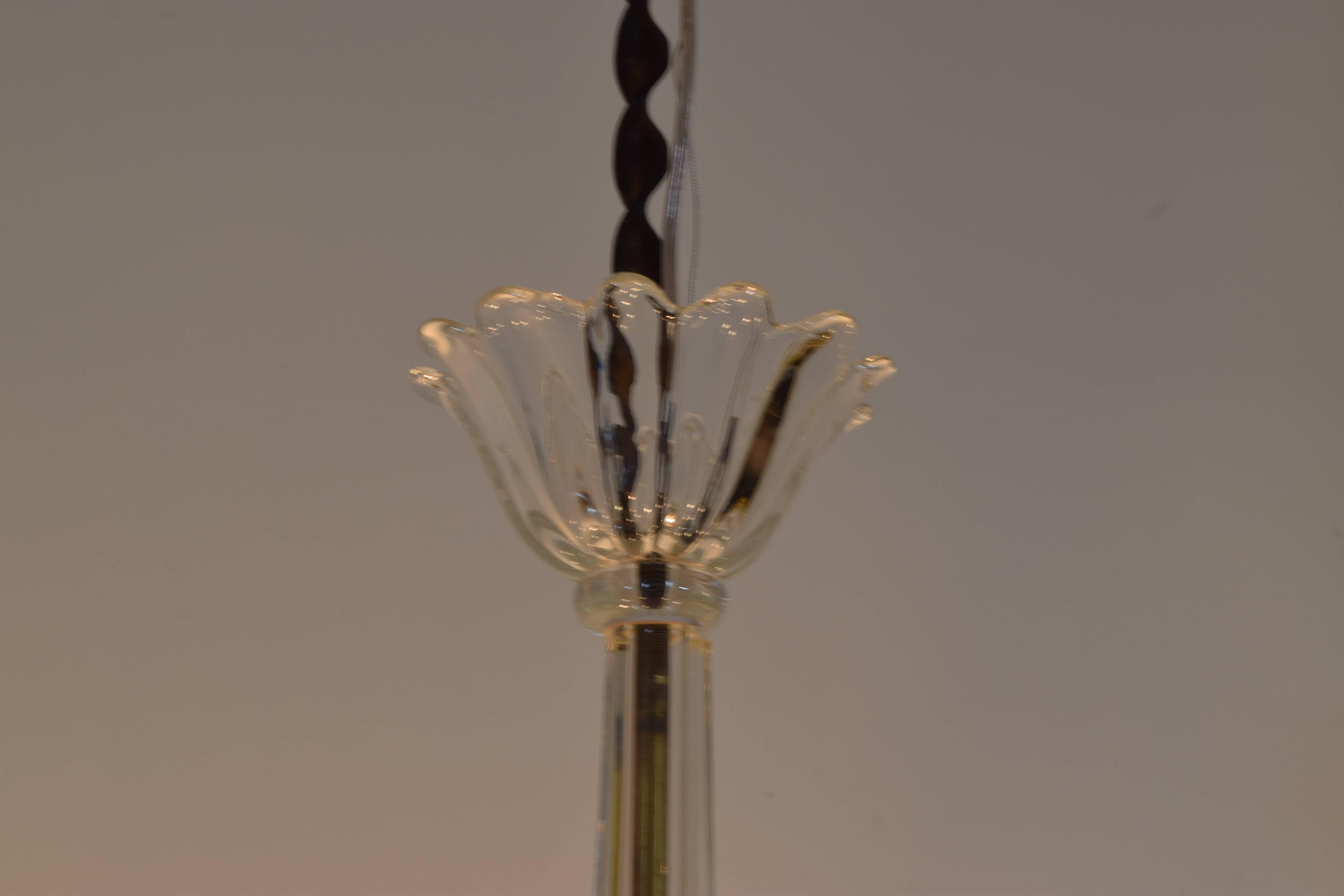 Italian Murano Glass Six-Light Chandelier, UL Wired In Excellent Condition In Atlanta, GA
