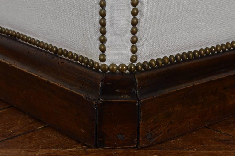 French Upholstered and Walnut Laundry Hamper, 19th Century For Sale at