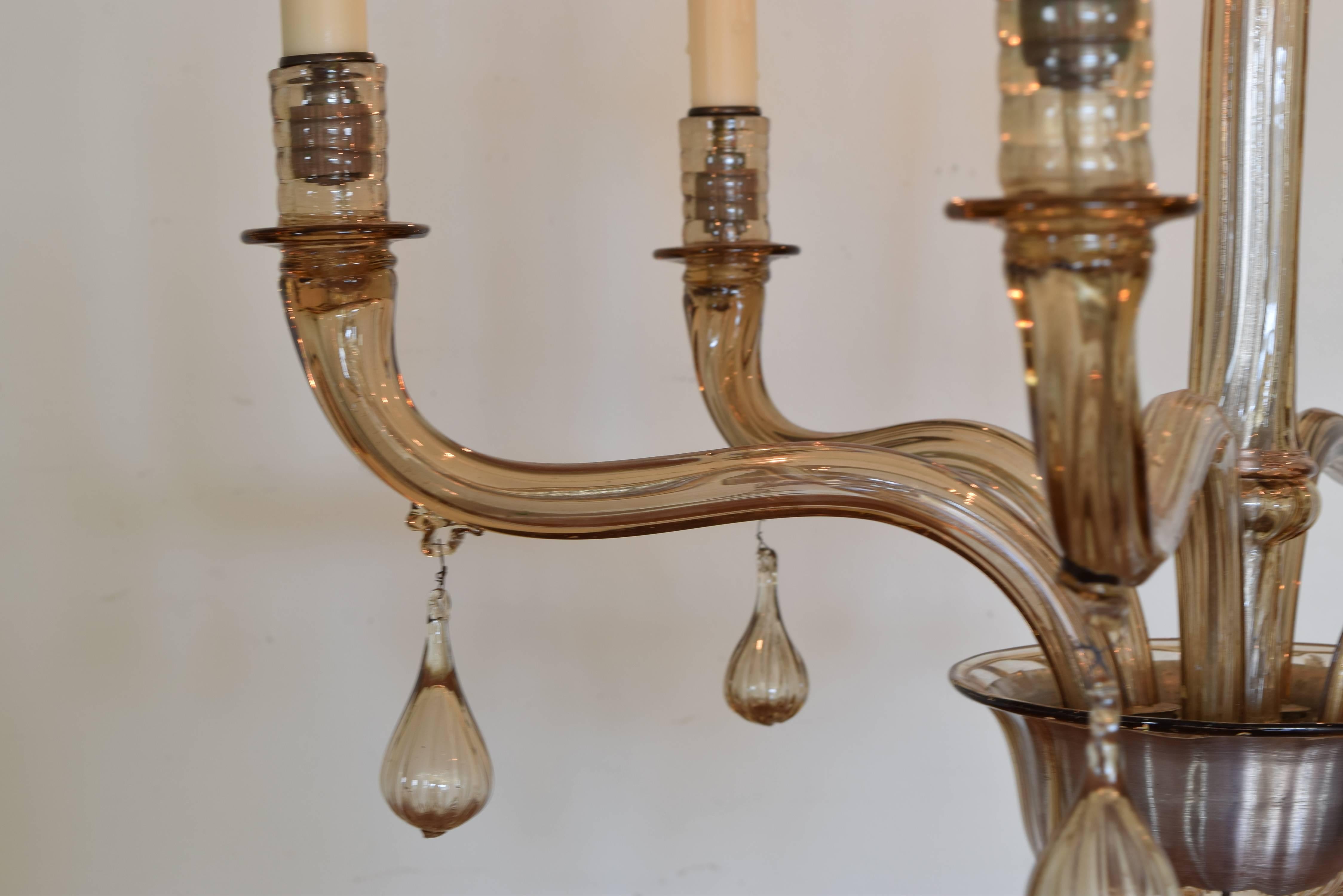 Italian Murano Glass Six-Light Chandelier, Second Quarter of the 20th Century 2