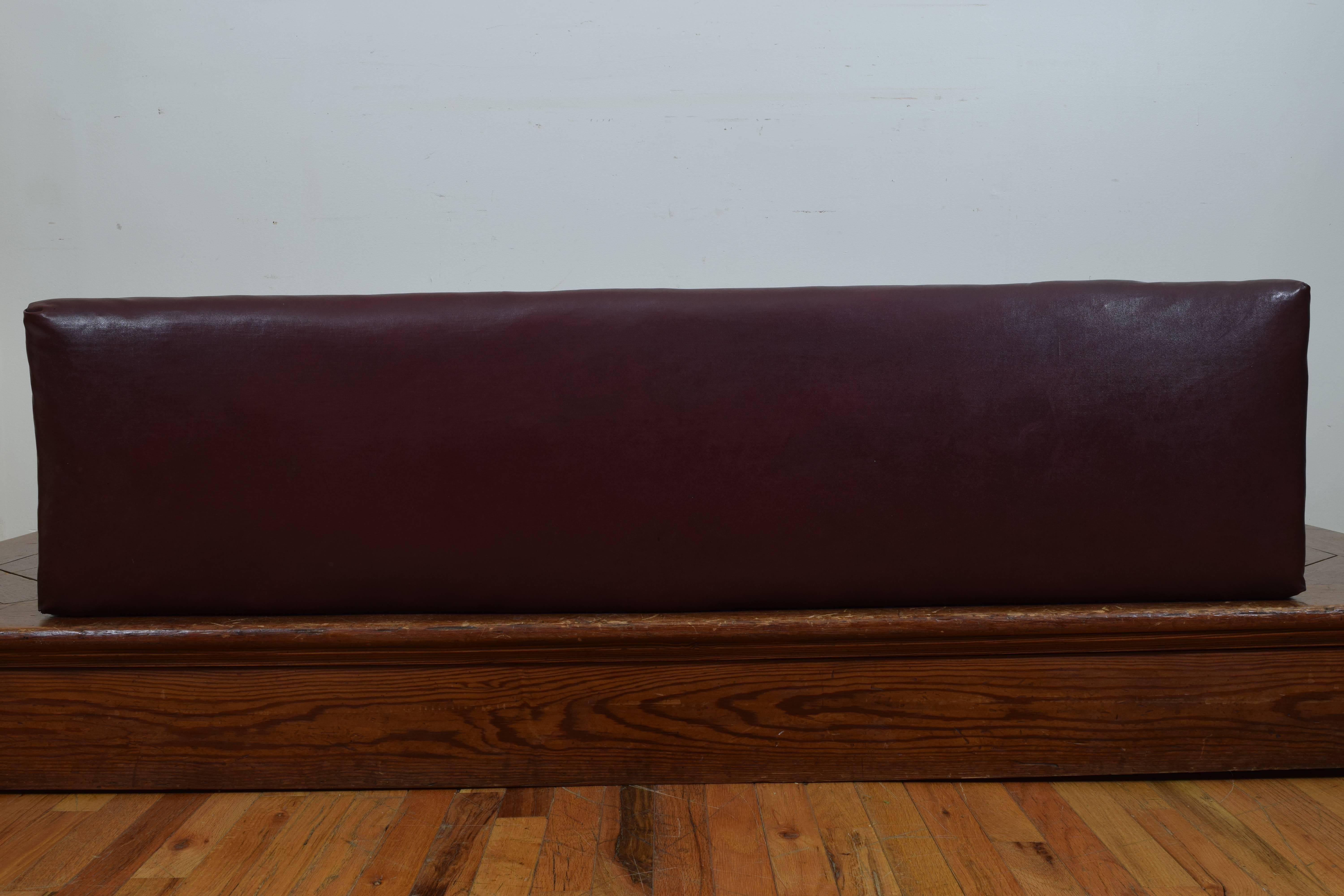 French Louis Philippe Turned Walnut and Upholstered Bench, Mid-19th Century 3