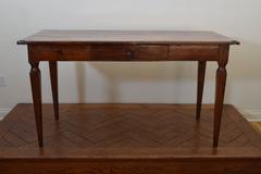 Italian Neoclassical Walnut and Chestnut Writing Table, Early 19th Century