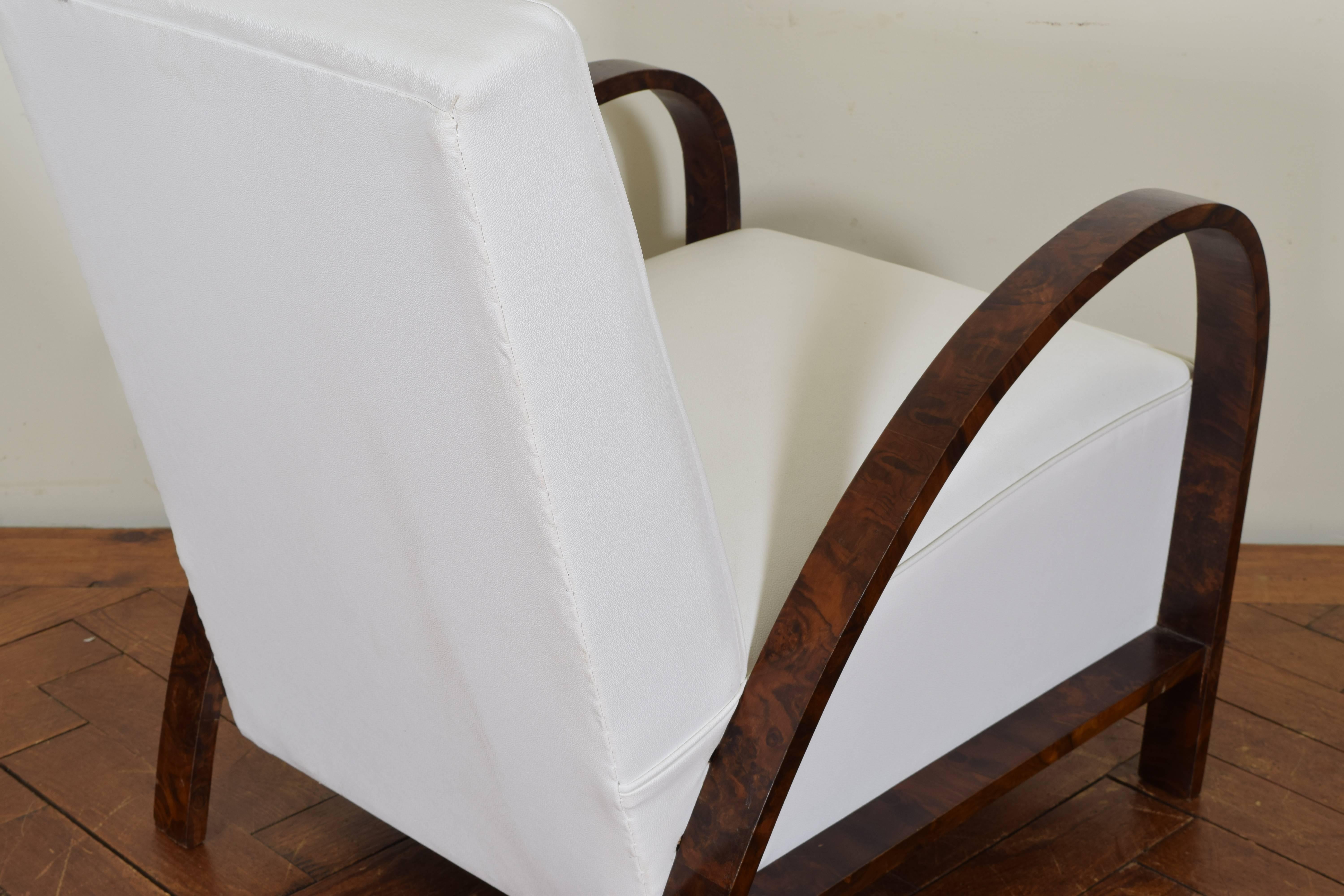 Pair Continental Bentwood Lounge Chairs Upholstered in White Leather, circa 1930 3