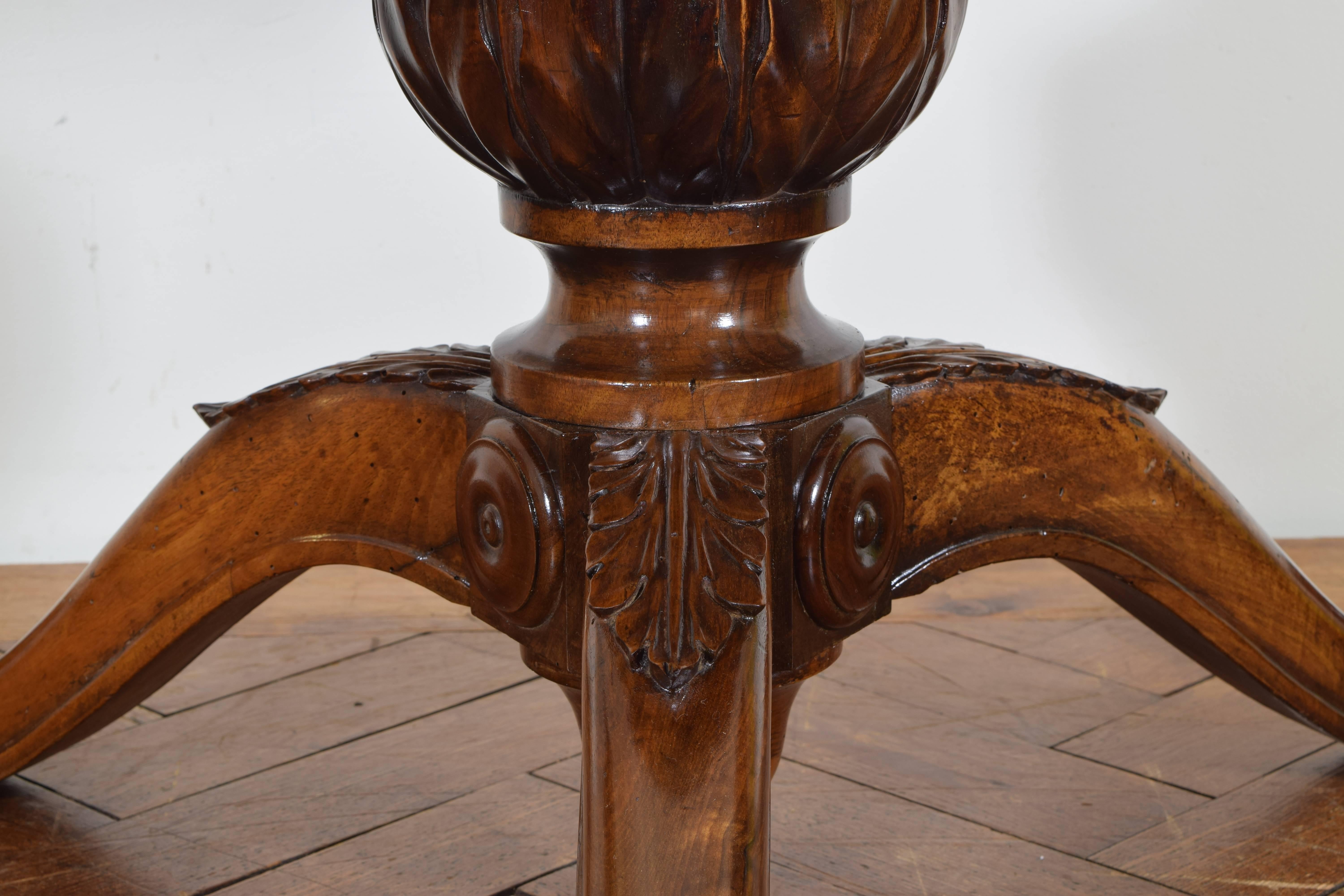 Italian Late Neoclassical Period Carved Walnut Centre Table, circa 1835 2