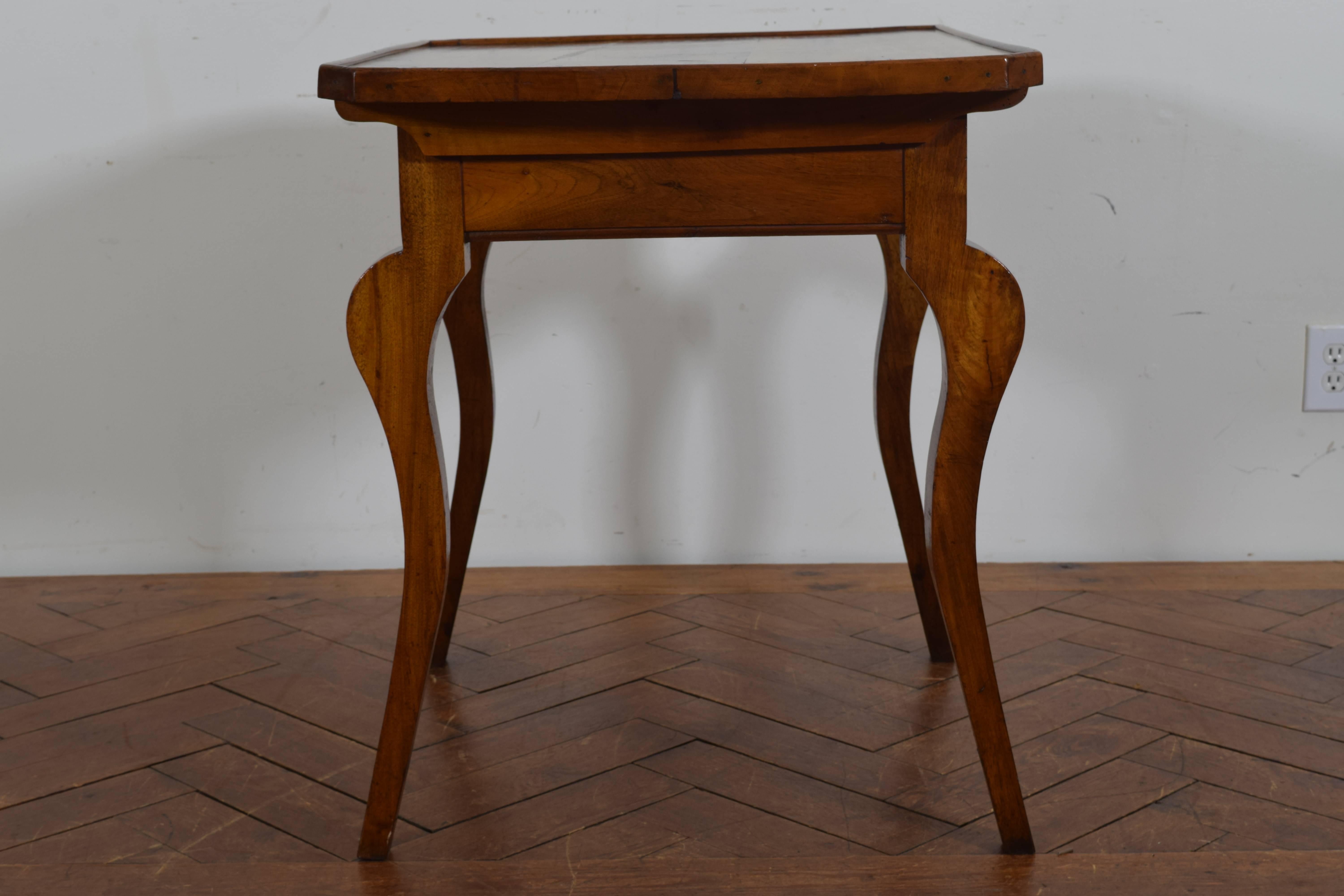 French Louis Philippe Walnut One Drawer Table, circa 1840 In Excellent Condition In Atlanta, GA
