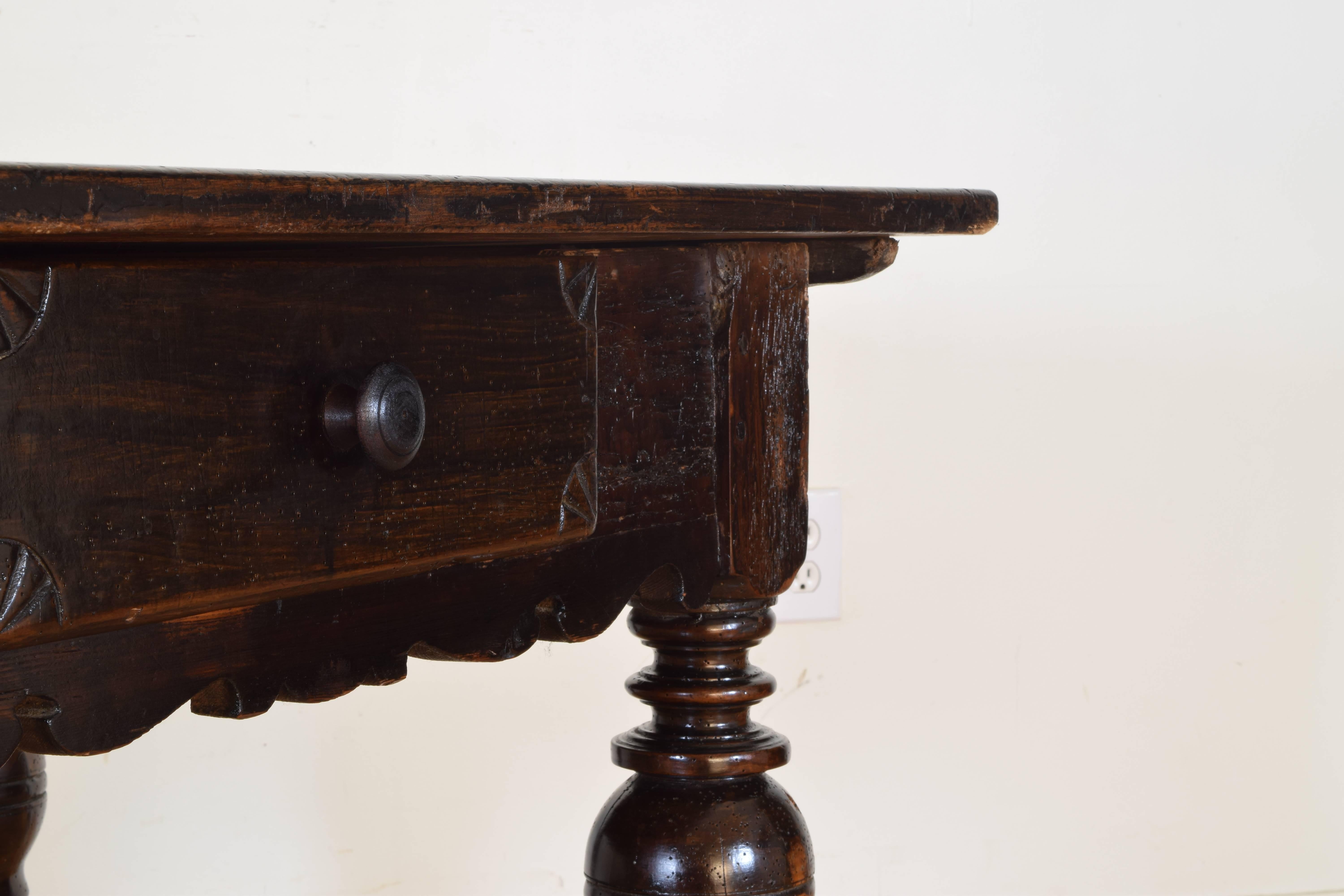 Portuguese Carved and Turned Stained Pinewood 1-Drawer Table, Early 18th Century 1