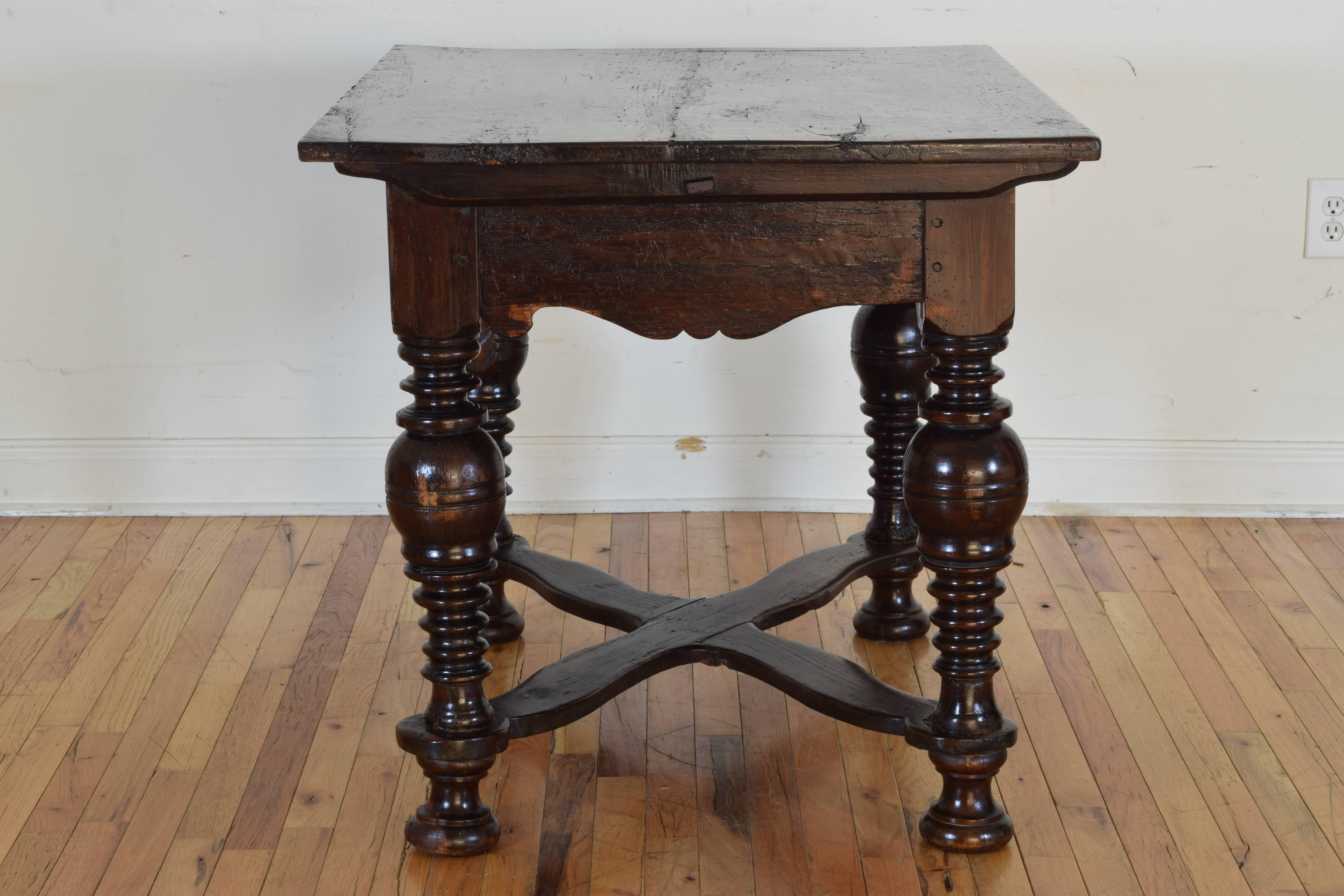 Louis XIV Portuguese Carved and Turned Stained Pinewood 1-Drawer Table, Early 18th Century