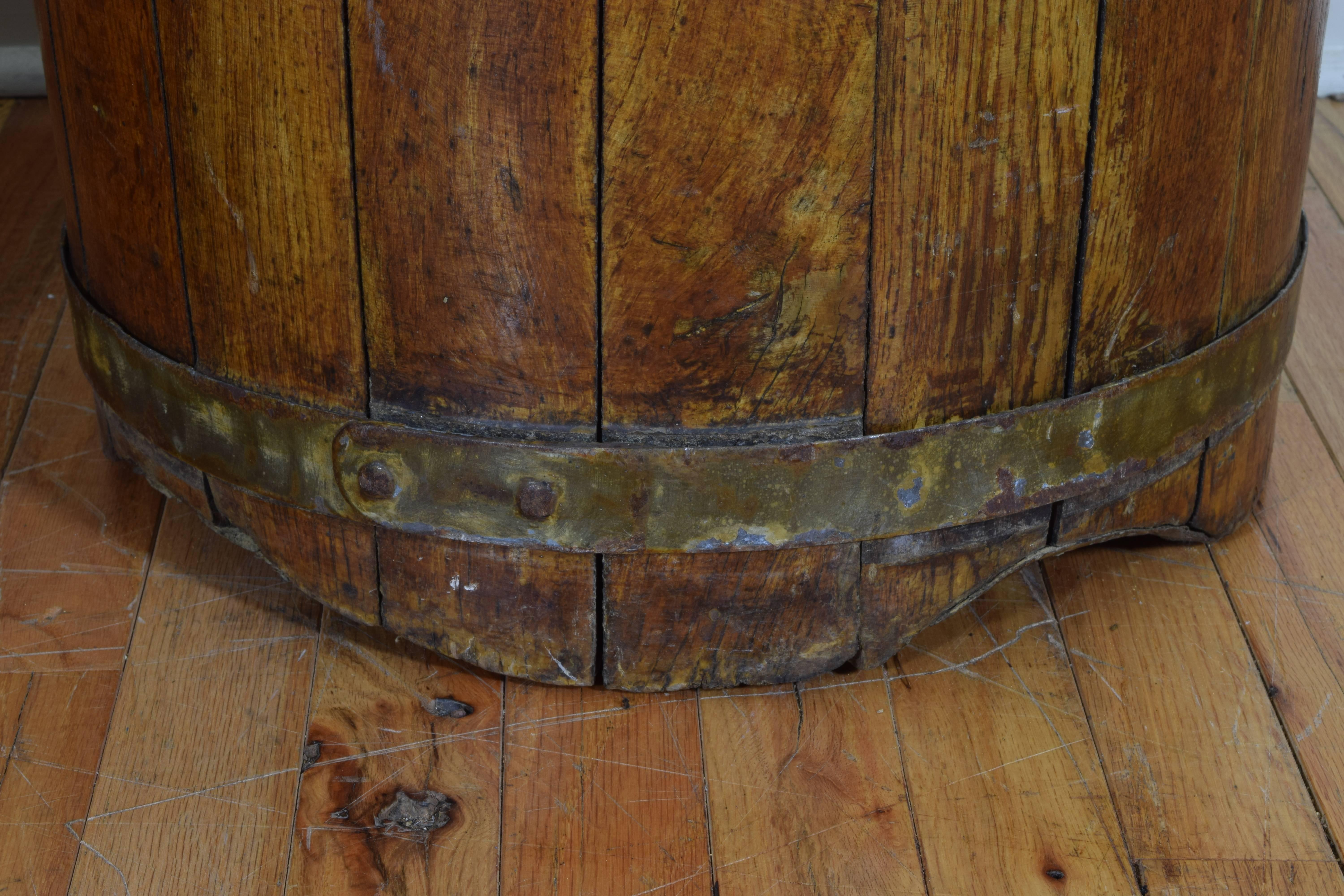 Pair of English Brass Bound Wooden Planters with Scalloped Tops, 19th Century 4