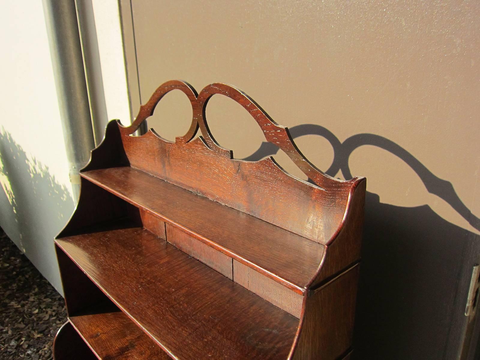 19th Century English Oak Bookcase, Great Scale 1