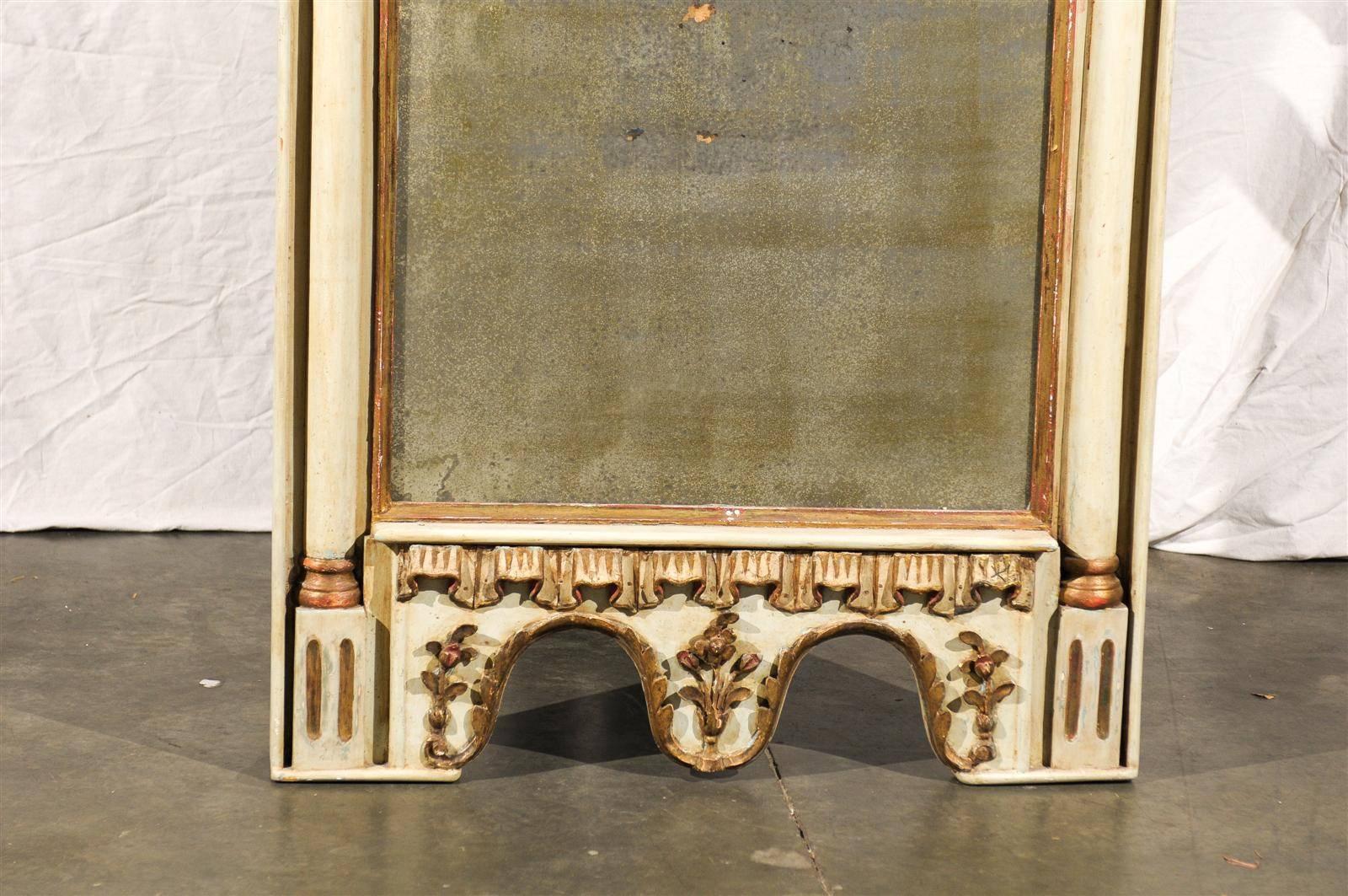 Pair of 19th Century Italian Mirrors For Sale 4