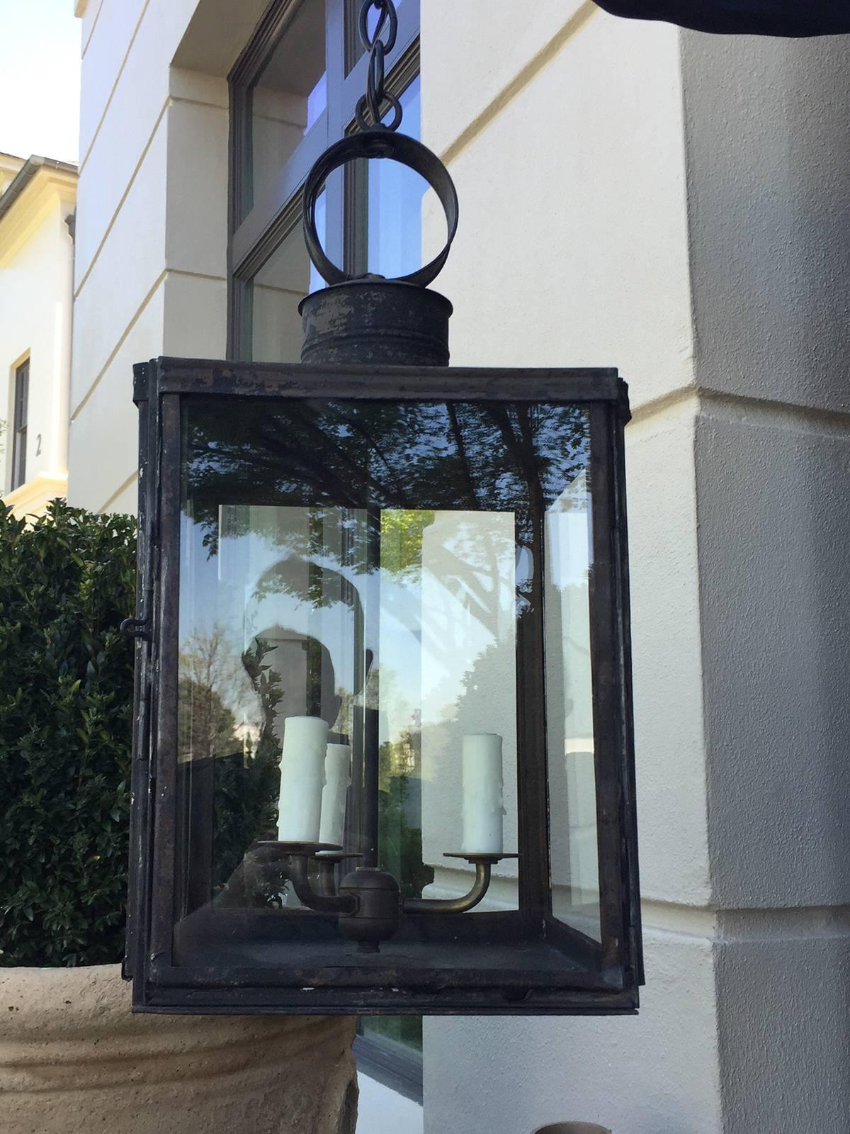Early 19th Century American Iron Lantern In Good Condition In Atlanta, GA