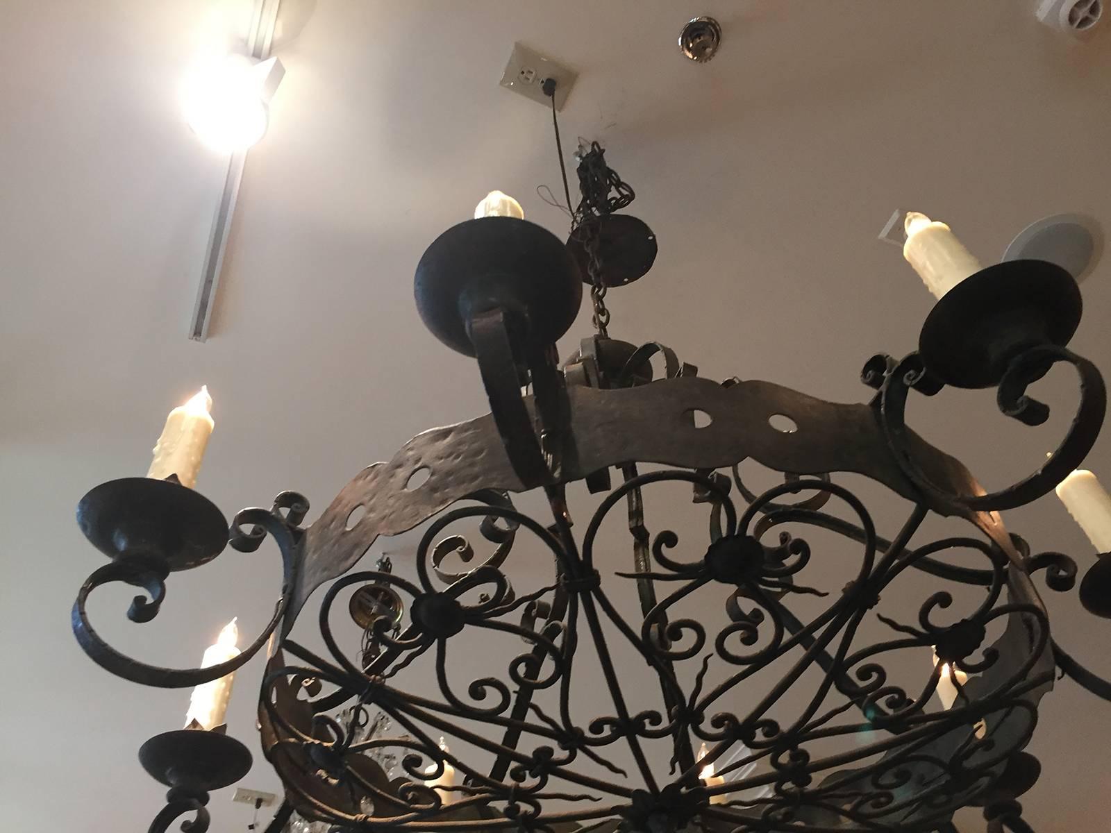 Circa 1900 Large French Hand Wrought Iron Eight-Arm Chandelier  In Excellent Condition In Atlanta, GA