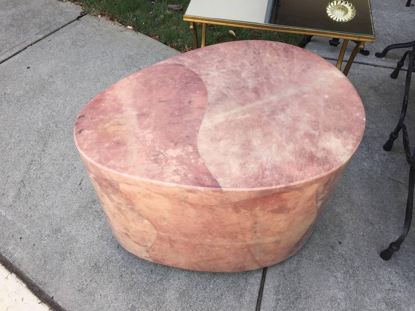 Aldo Tura Parchment Covered Egg Shaped Table, 1970s, Italian In Good Condition In Atlanta, GA