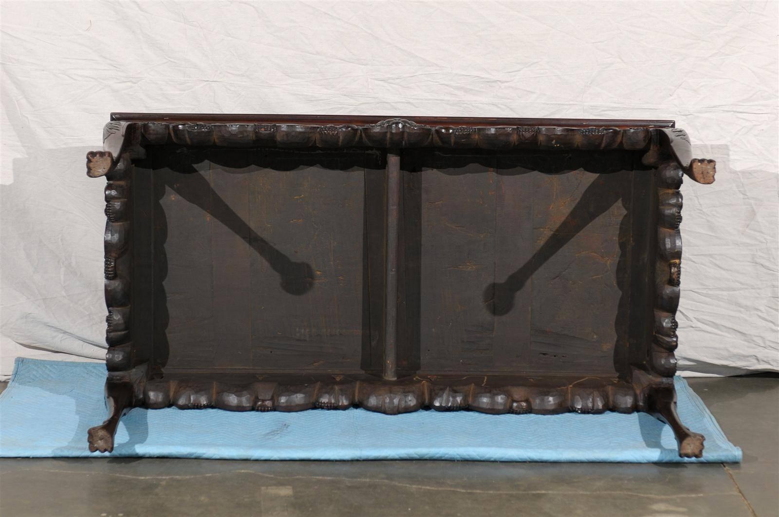 Early 19th Century Irish Center Table with Lion Mask 4