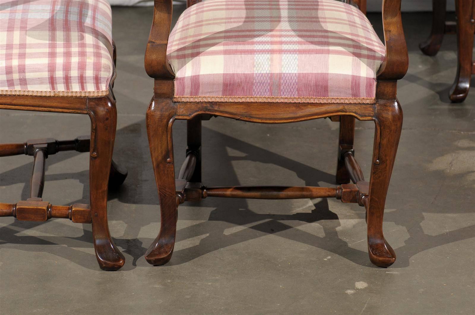 19th Century Set of Six Continental Provincial Dining Chairs For Sale 3