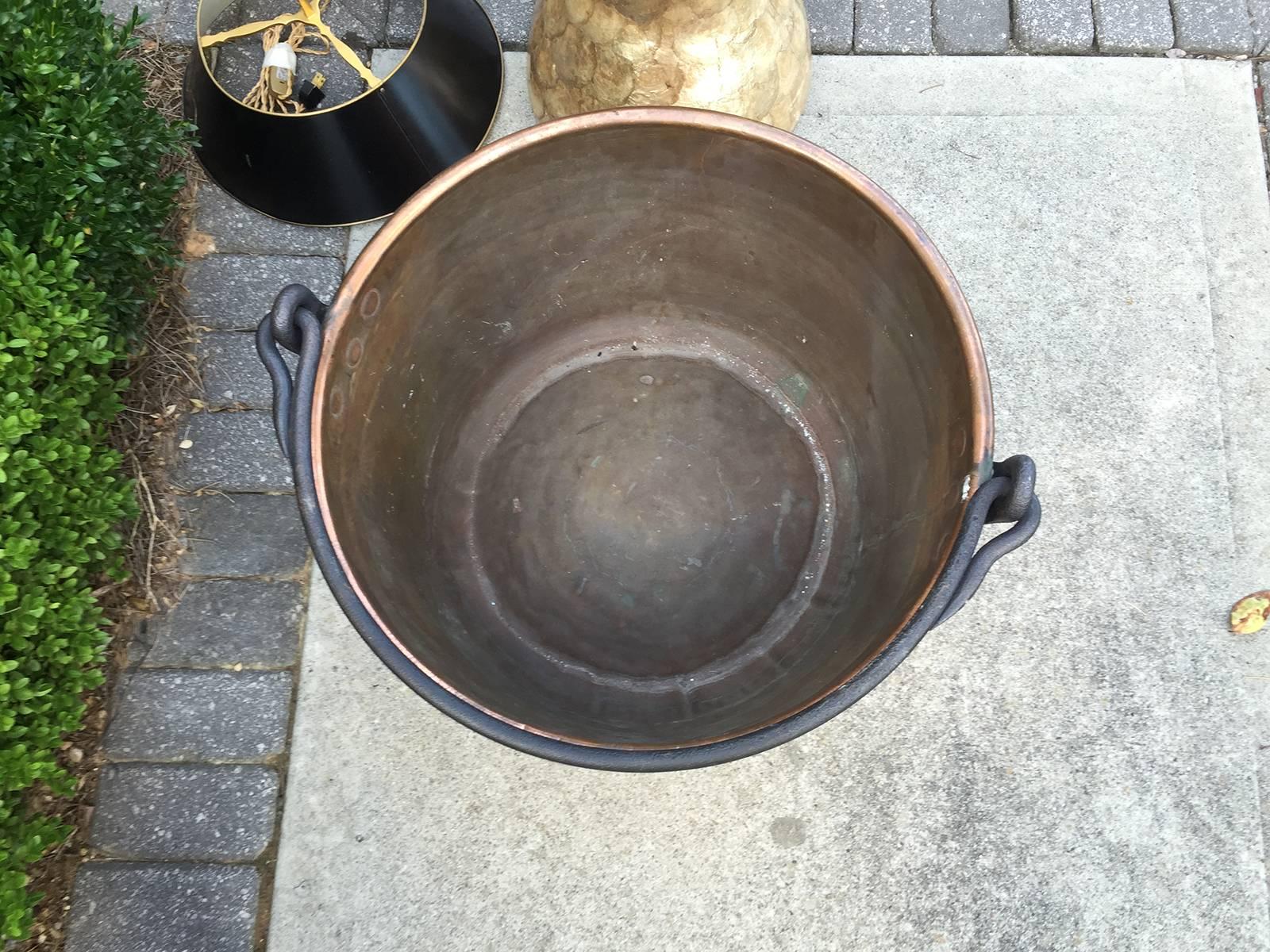 Large Early 20th Century Brass Container In Excellent Condition In Atlanta, GA