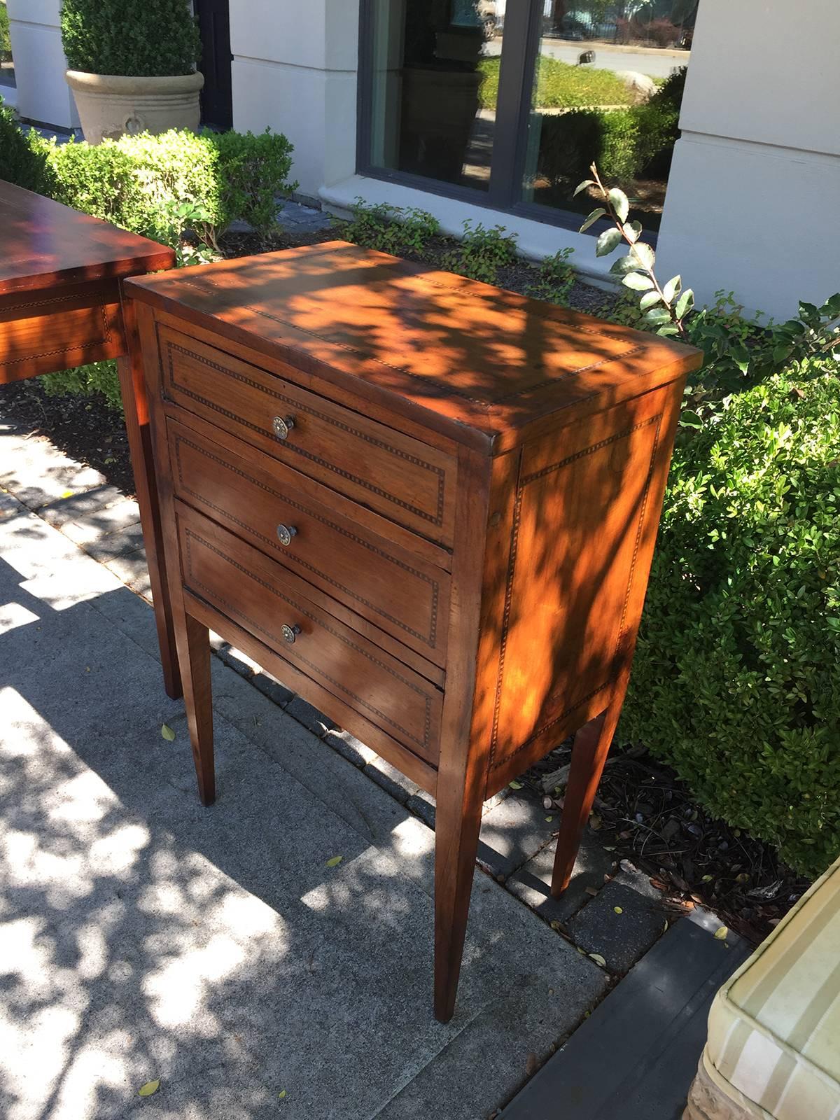 18th-19th Century Neoclassical Commode, Inlay Walnut, Three-Drawer In Excellent Condition In Atlanta, GA