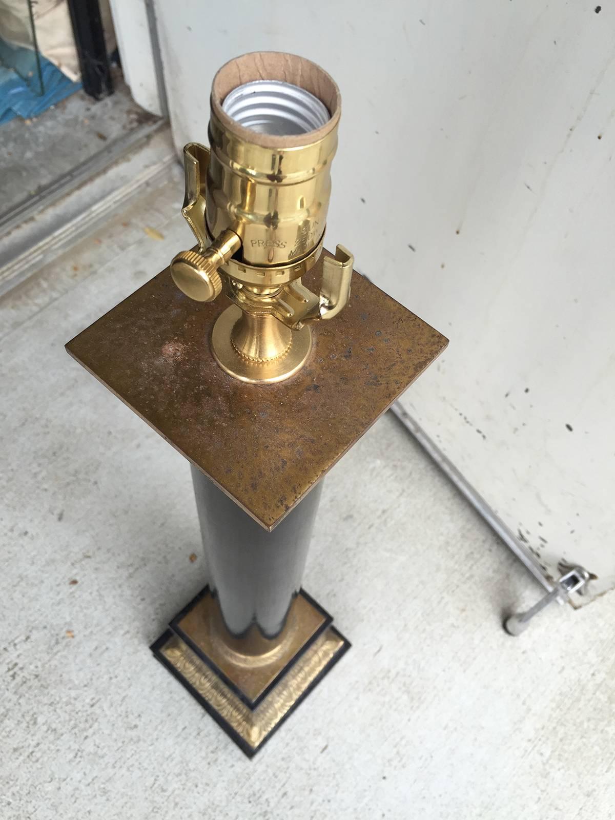 Early 20th Century Tall Neoclassical Lamp with Gilt Trim 2