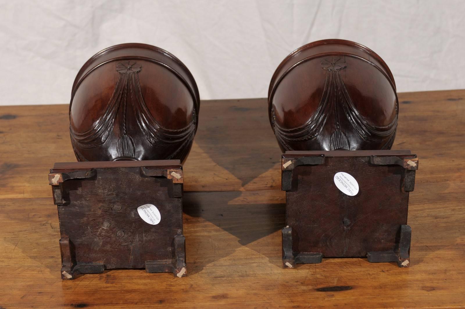 19th to 20th Century Tall Georgian Style Mahogany Knife Urns 5