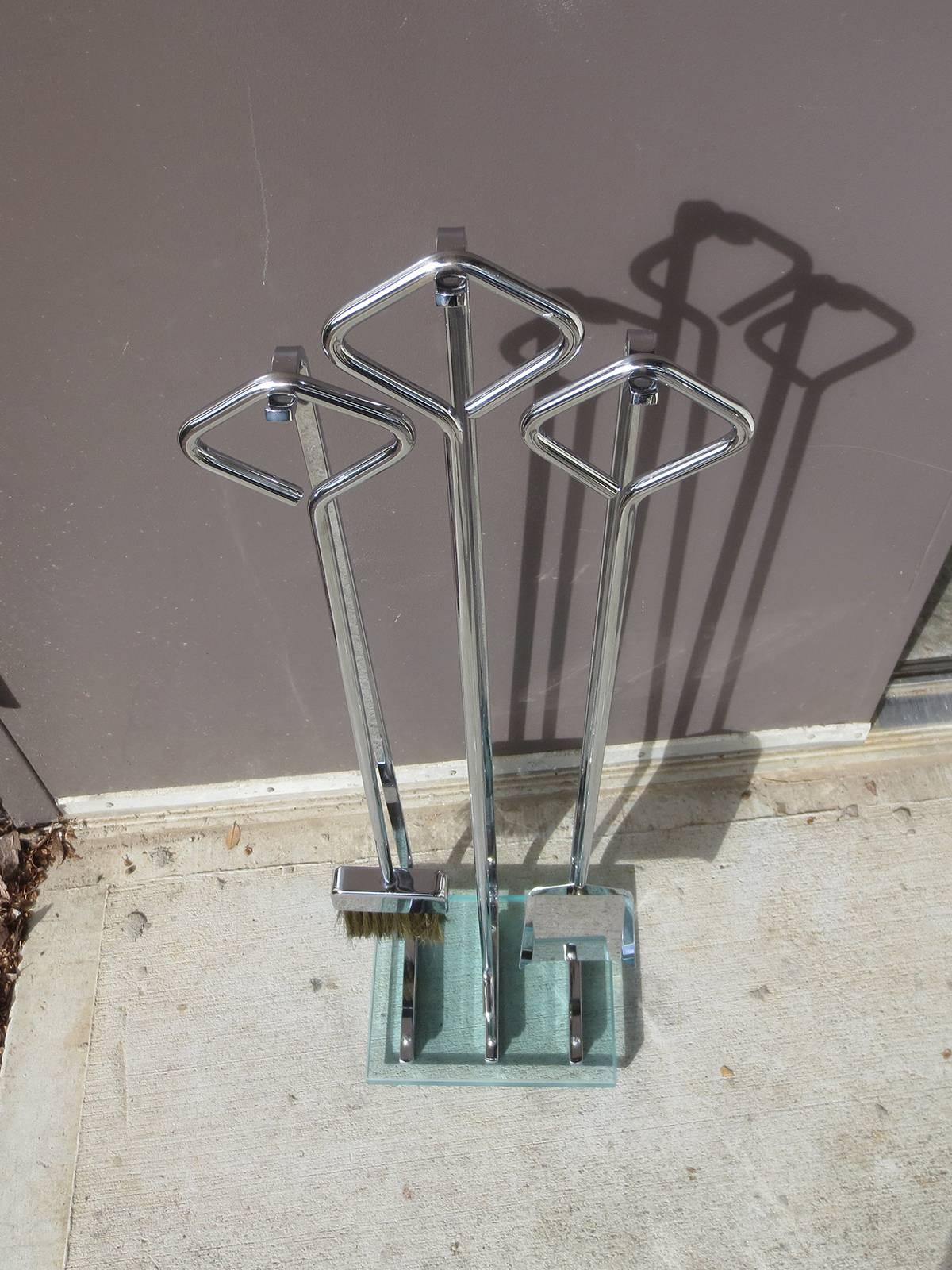 Mid-Century Modern Mid-20th Century Modern Chrome and Lucite Firetool Set, circa 1975 For Sale