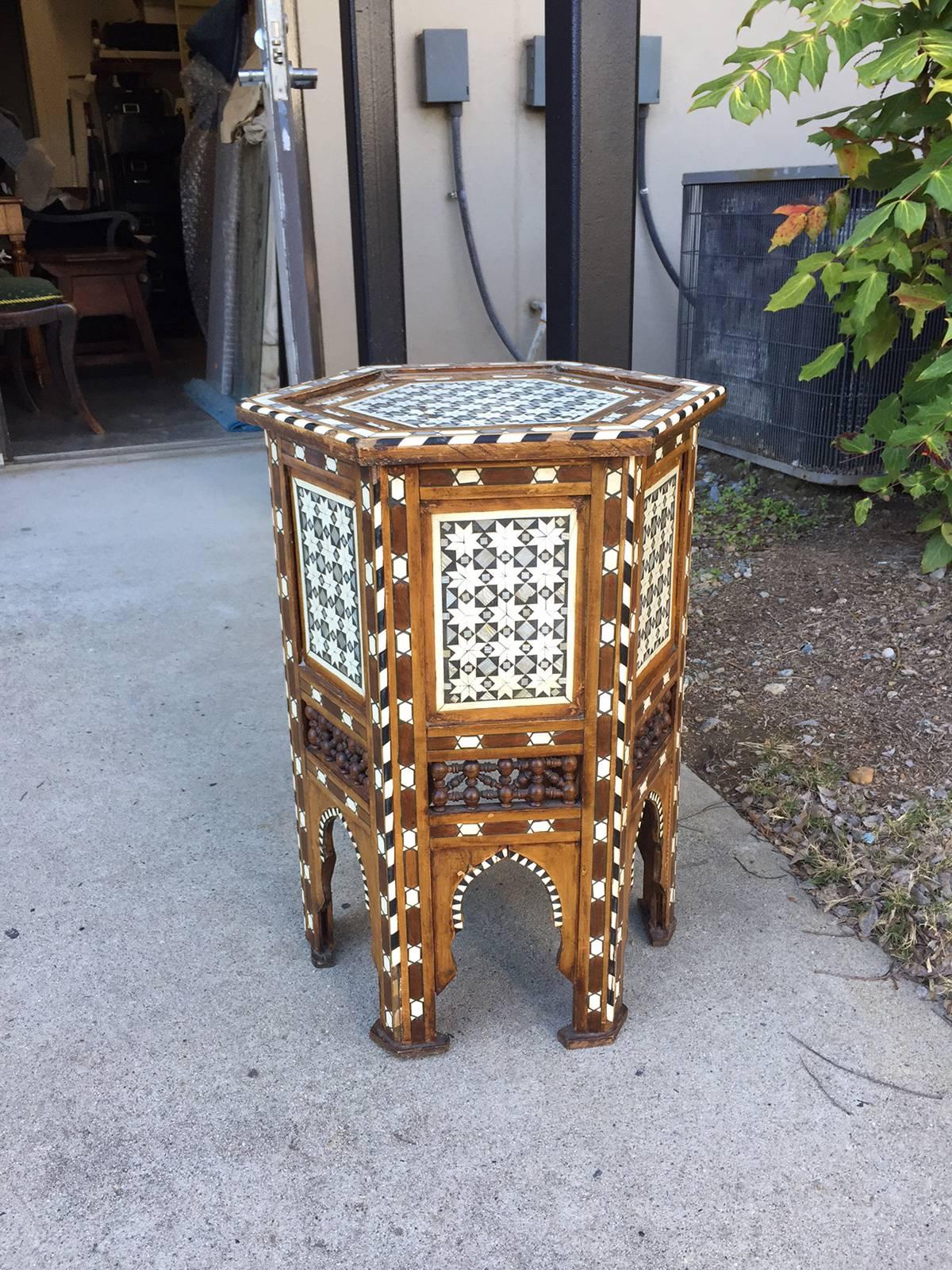 Late 19th-early 20th Century octagonal Syrian drinks/side table, walnut tray inlay, with tortoise, mother-of-pearl and camel bone.