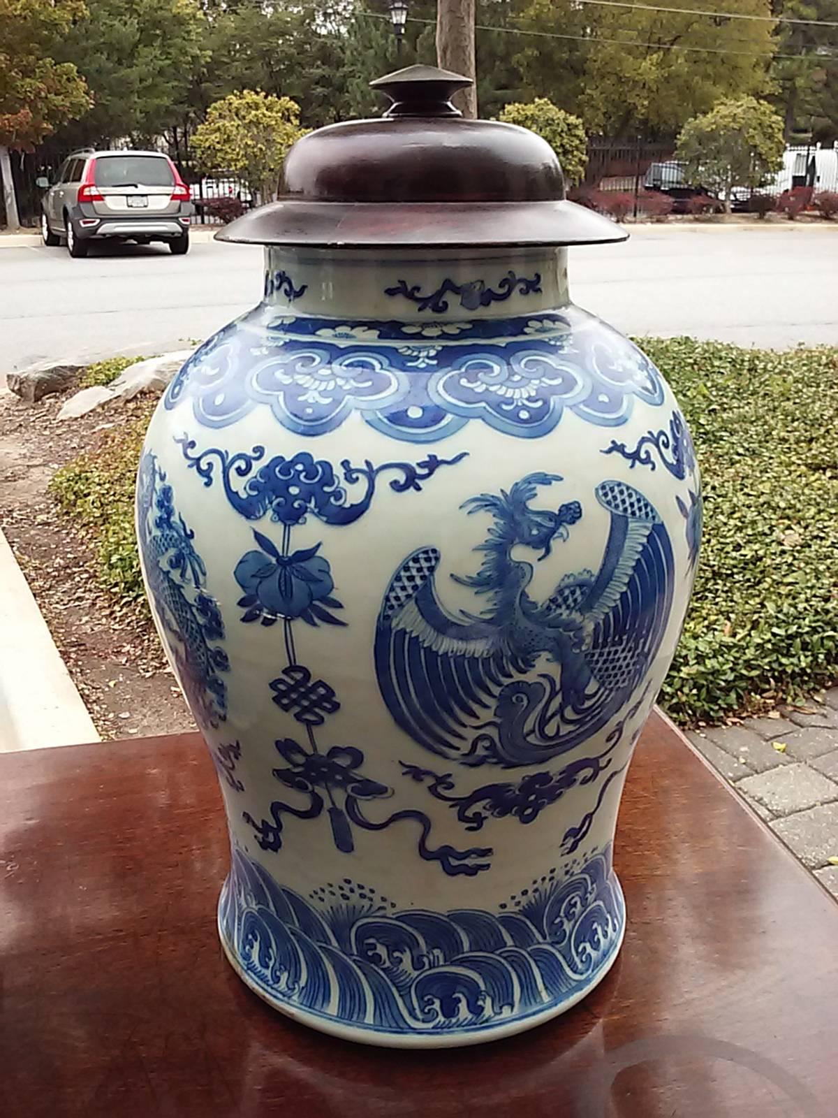 Probably 19th Century Pair of Covered Blue and White Jars 1