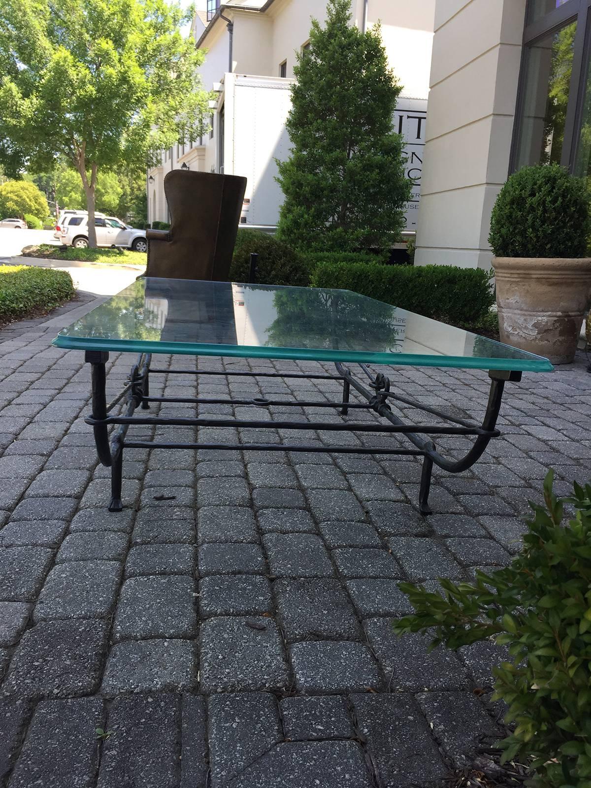 20th Century Hand-Hammered Iron Large Coffee Table in the Style of Giacometti 3
